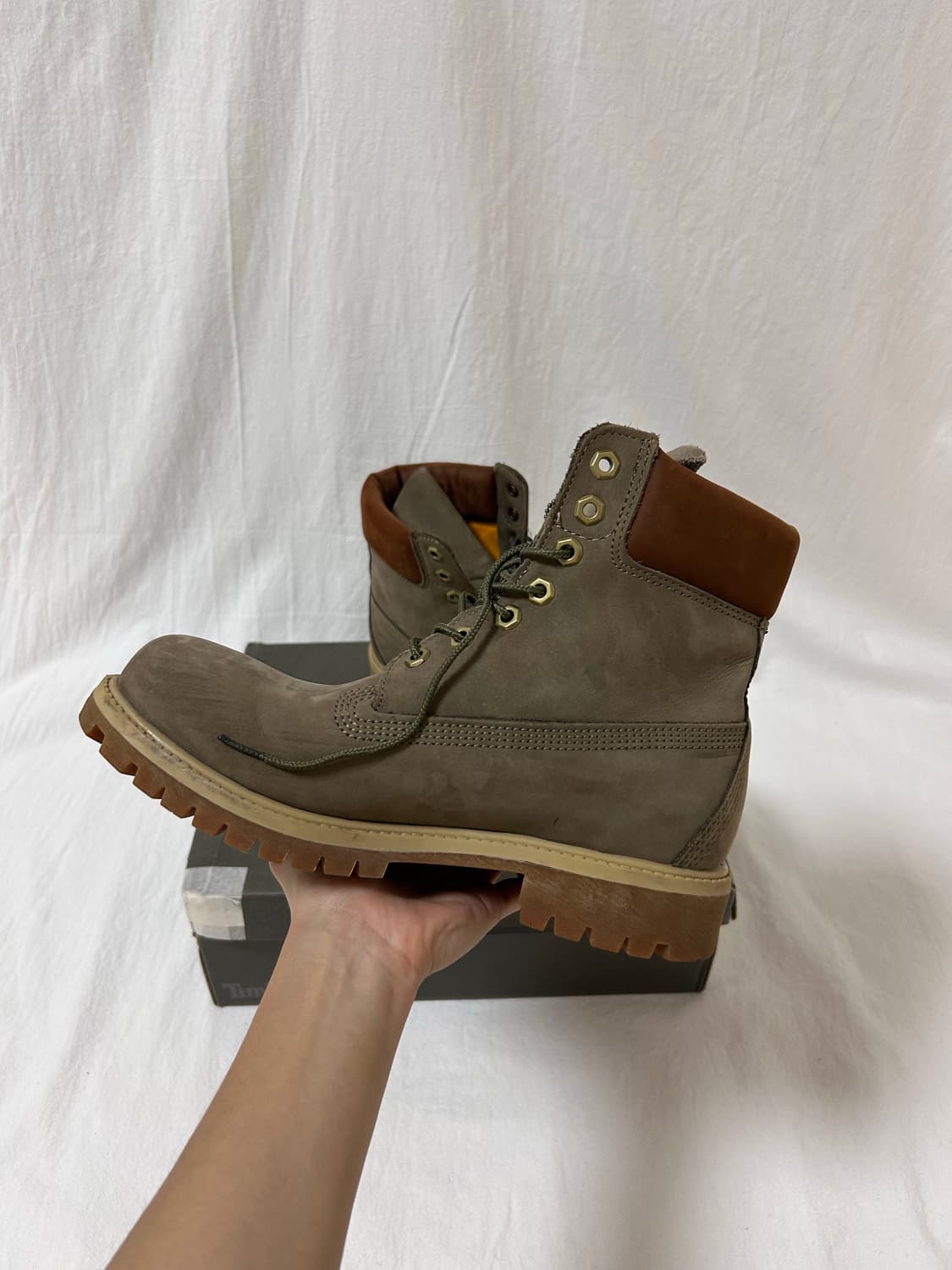 팀버랜드 6인치 스웨이드 부츠 올리브 255-260mm 상품이미지5