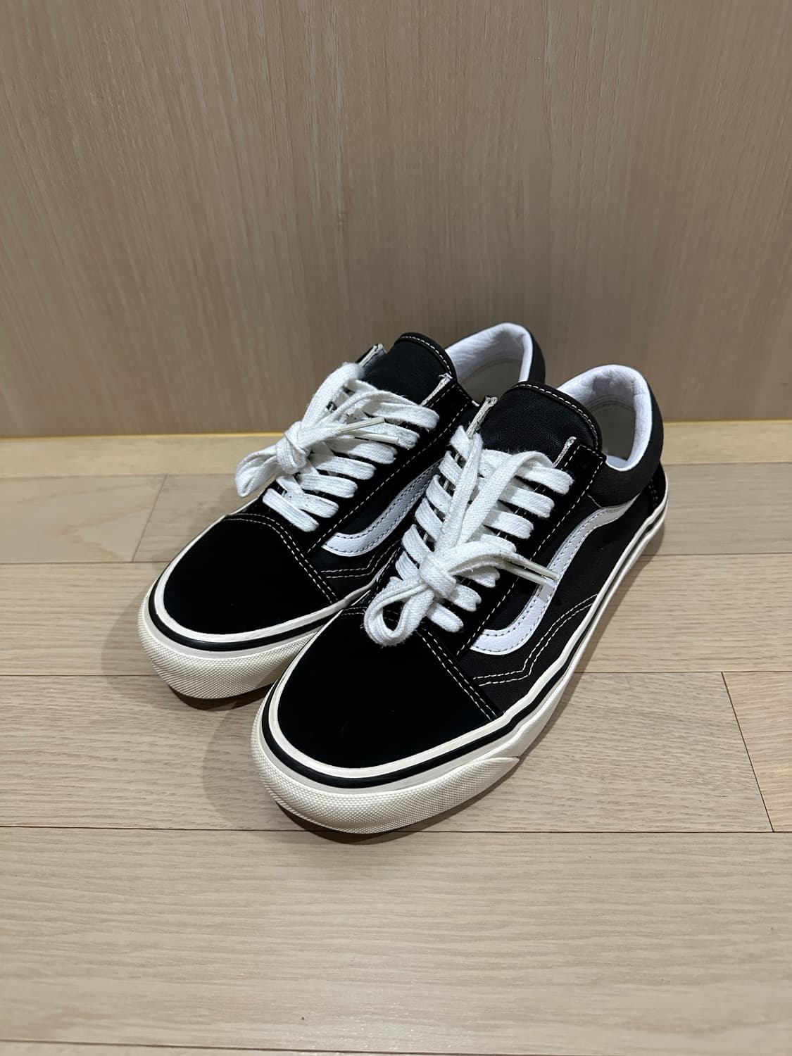 반스 스타일36 올드스쿨 스웨이드 블랙 245 상품이미지1