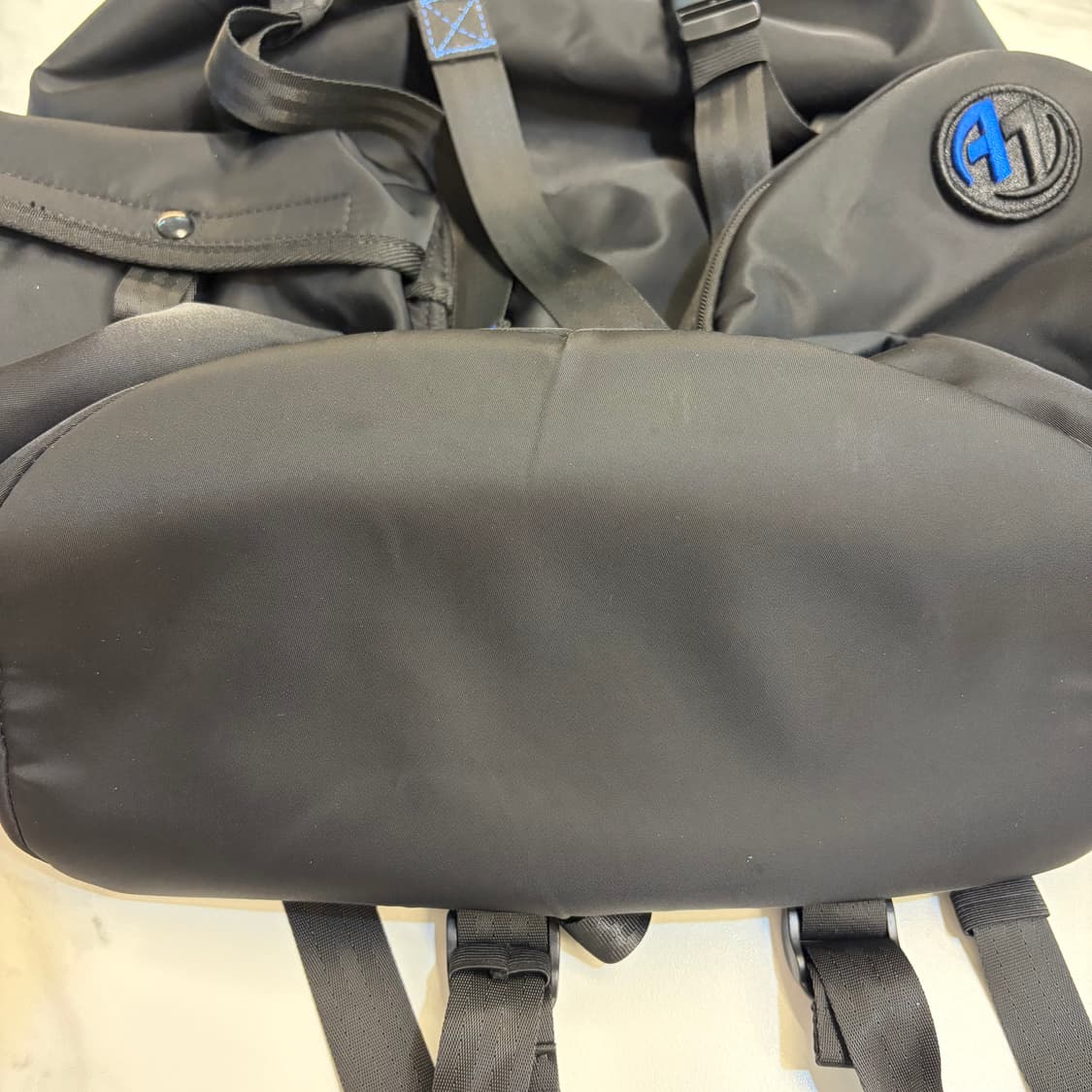 자라 x 아더에러 백팩 상품이미지3