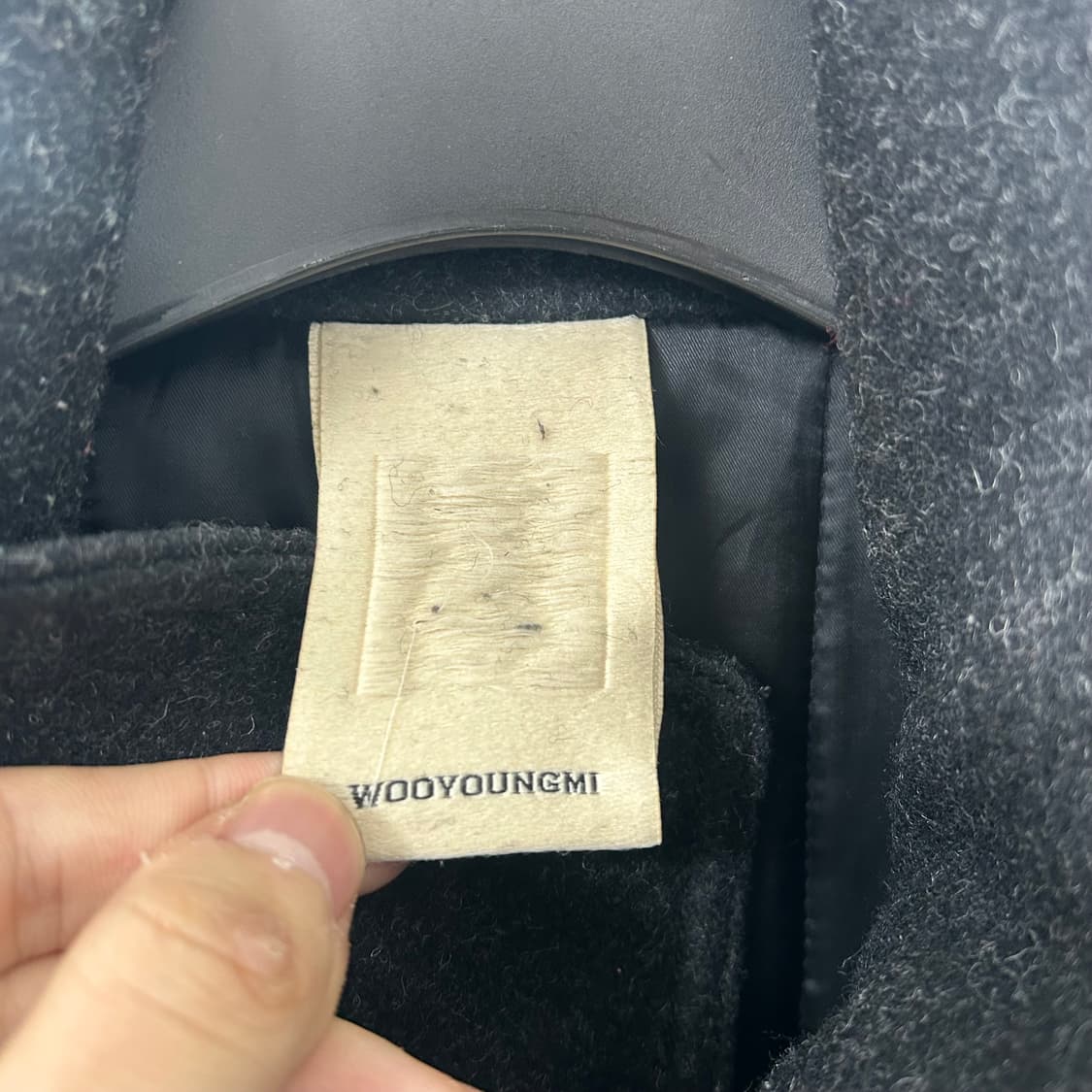 우영미 하이넥 헤링본 울 코트 상품이미지7