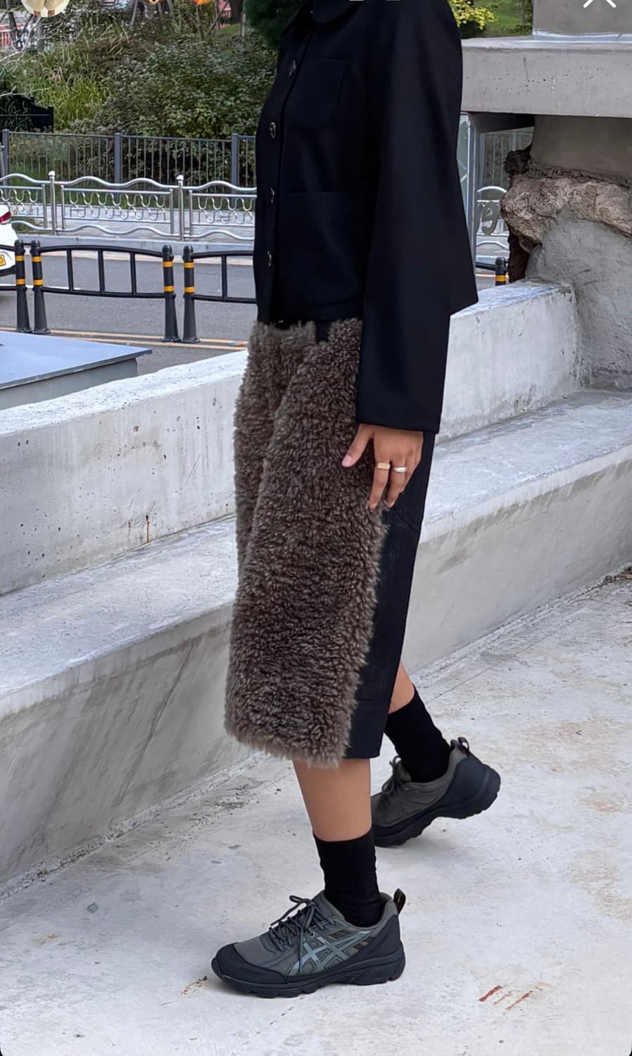 BUCKLE DENIM PANTS / Black & Khaki 상품이미지3