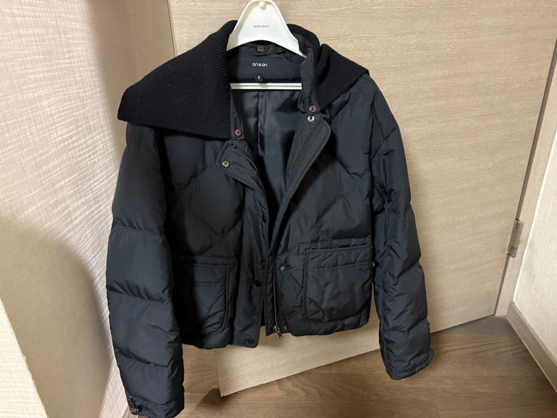 온앤온 패딩 상품이미지1