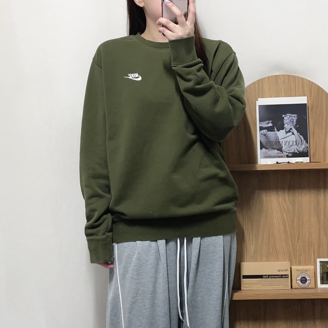 [정품] 나이키 카키 푸츄라 맨투맨 [ L ] 상품이미지2