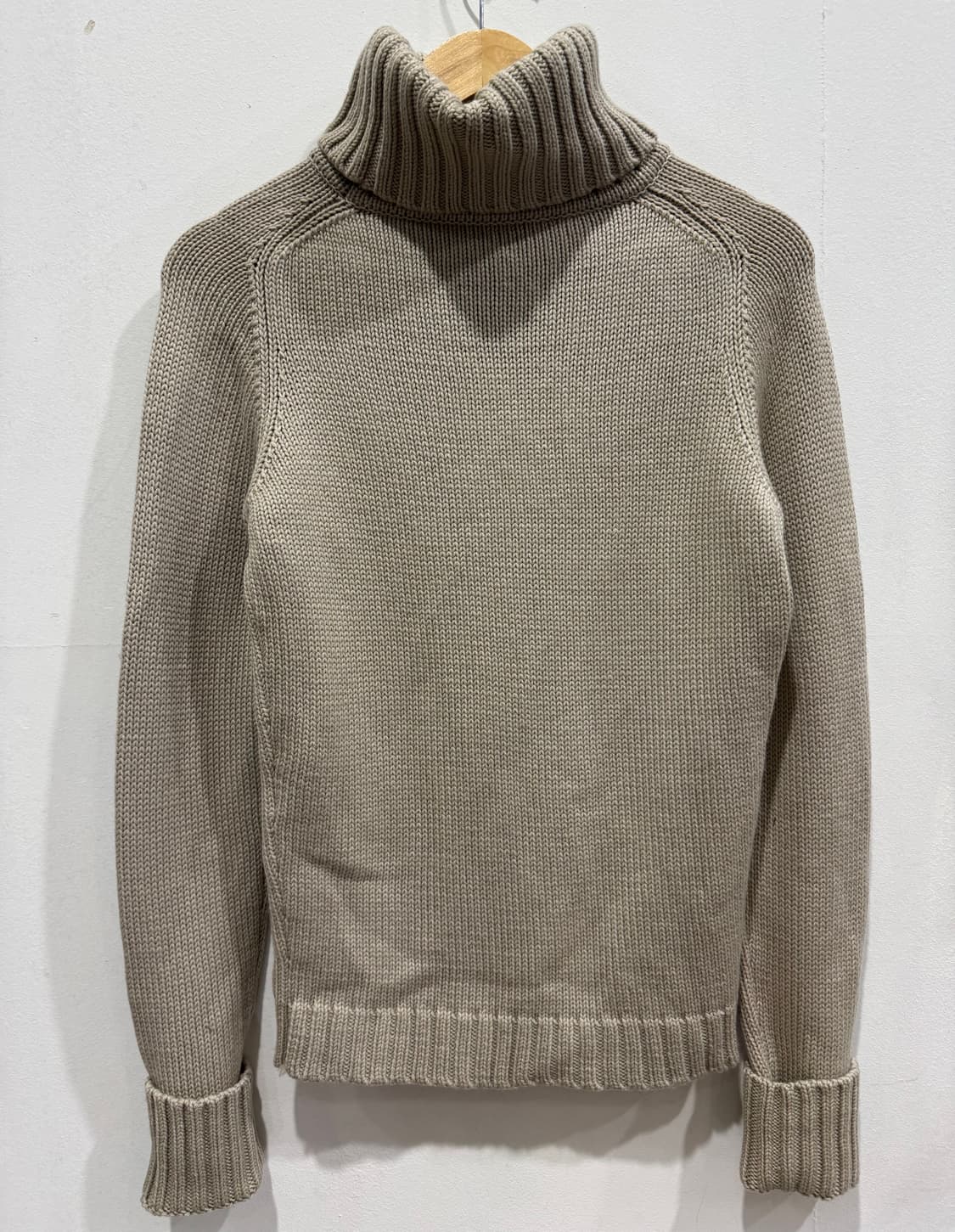 Theory 터틀넥 니트 베이지 4사이즈 상품이미지2