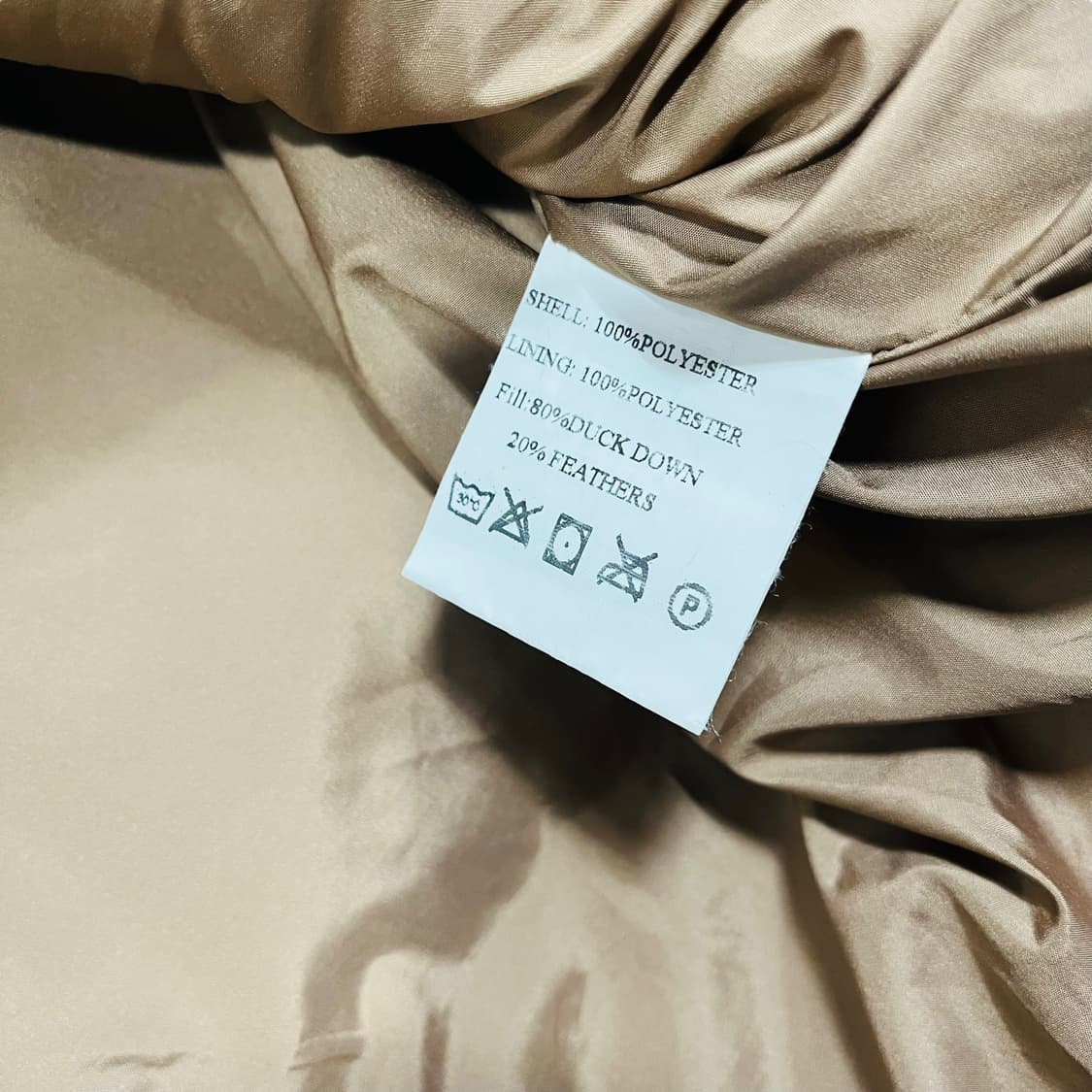 UGG 투웨이 딥 브라운 덕 다운 패딩 베스트 조끼 상품이미지5