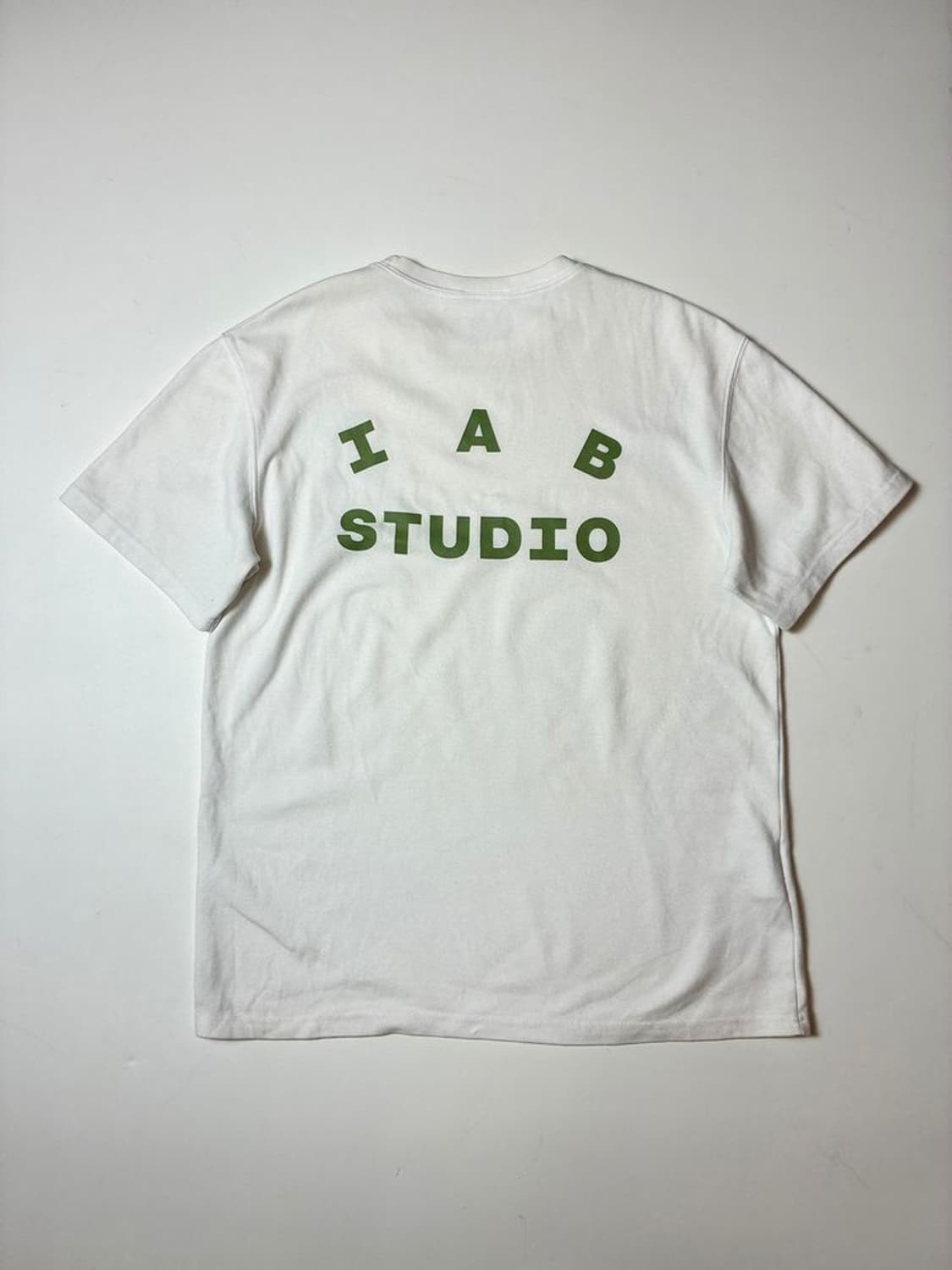 아이앱스튜디오 빅로고 오버핏 반팔 티셔츠 PN9090 상품이미지1