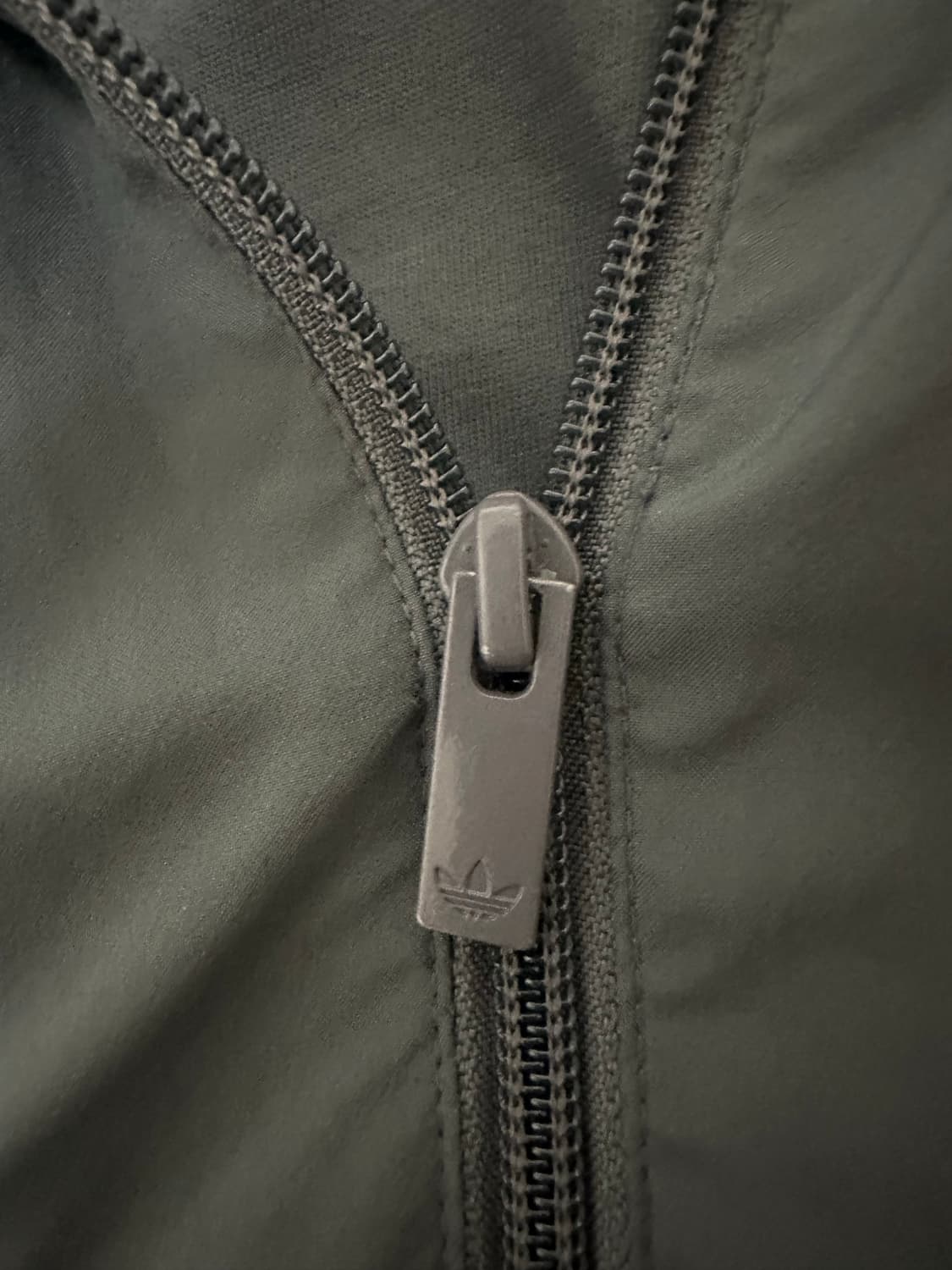 아디다스 아딜레니움 트랙탑 상품이미지5