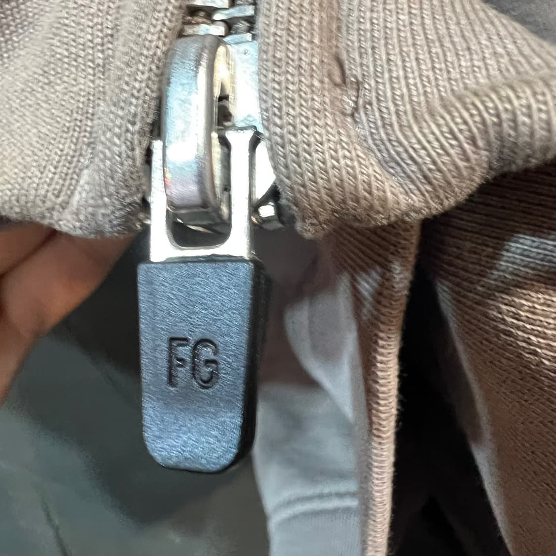 [M] FEAR of GOD 피어오브 갓 후드 집업 상품이미지2