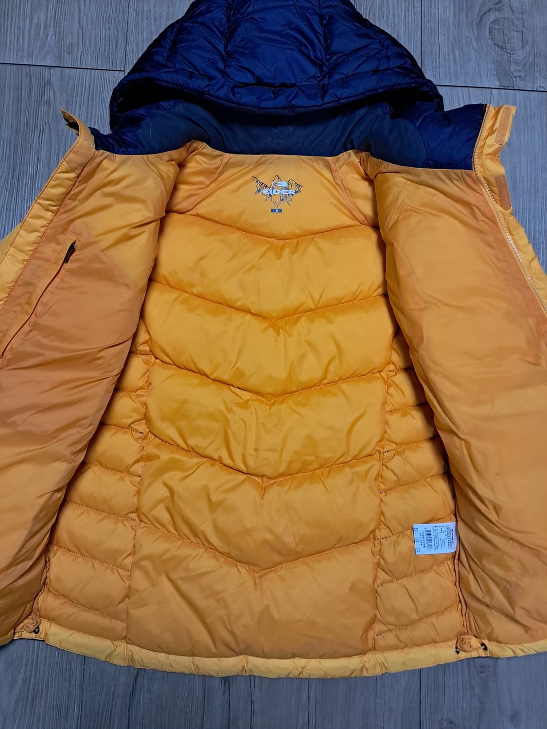 아이더 여성 숏패딩 M 상품이미지6