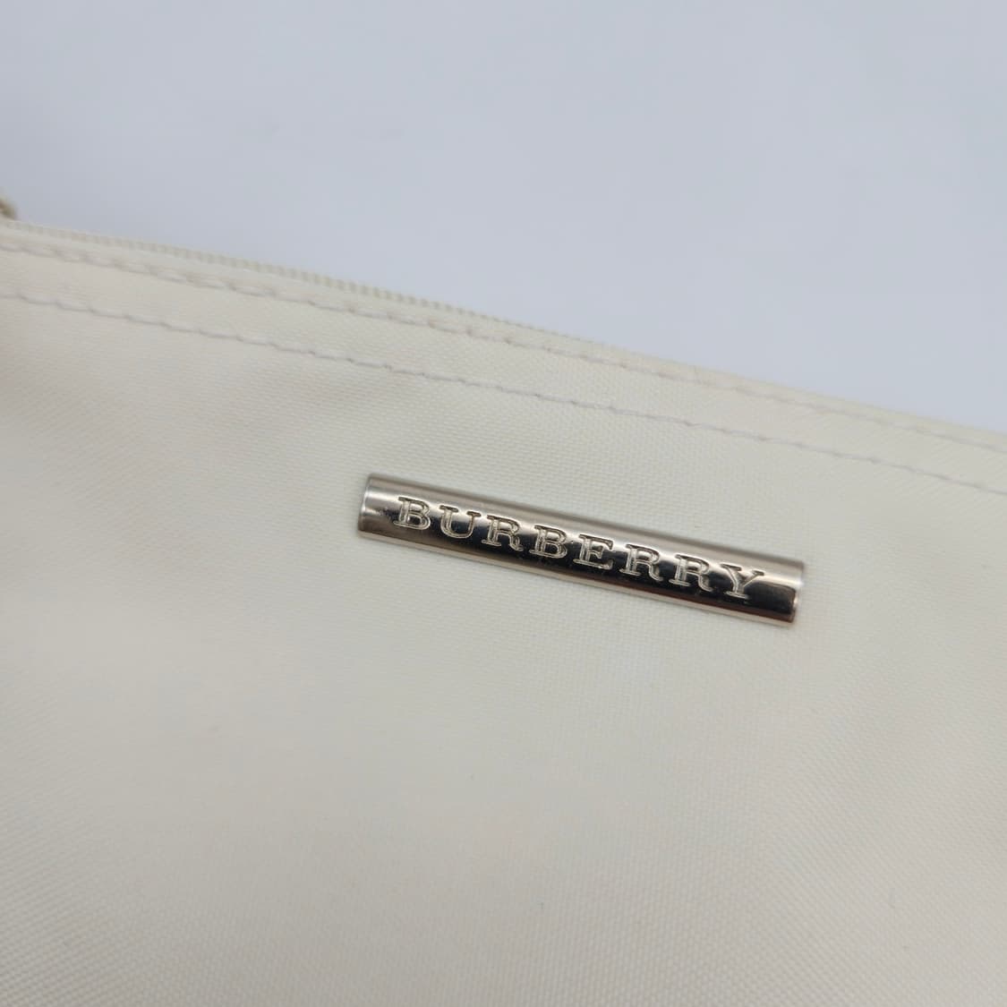 BURBERRY 버버리 미니 파우치 [JRCFSB11735-136-06] 상품이미지5