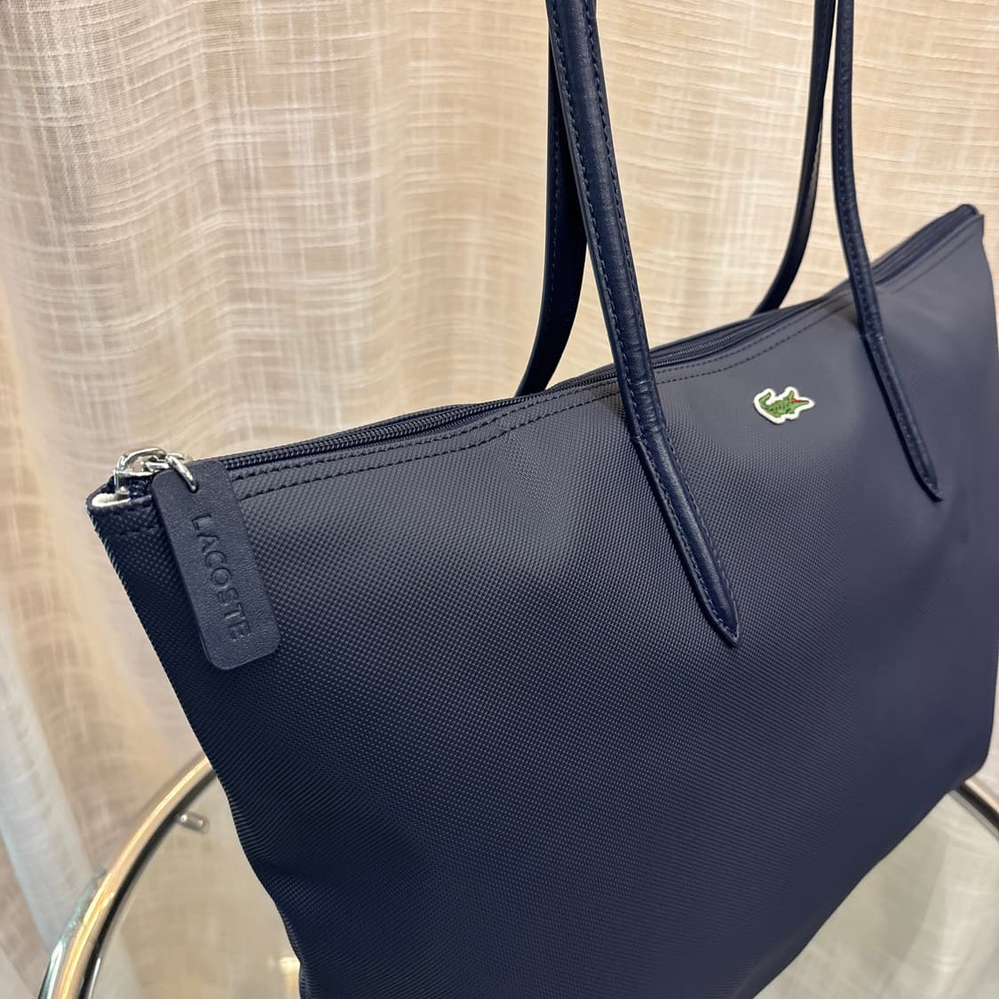 정품 라코스테 PVC 숄더백     상품이미지4