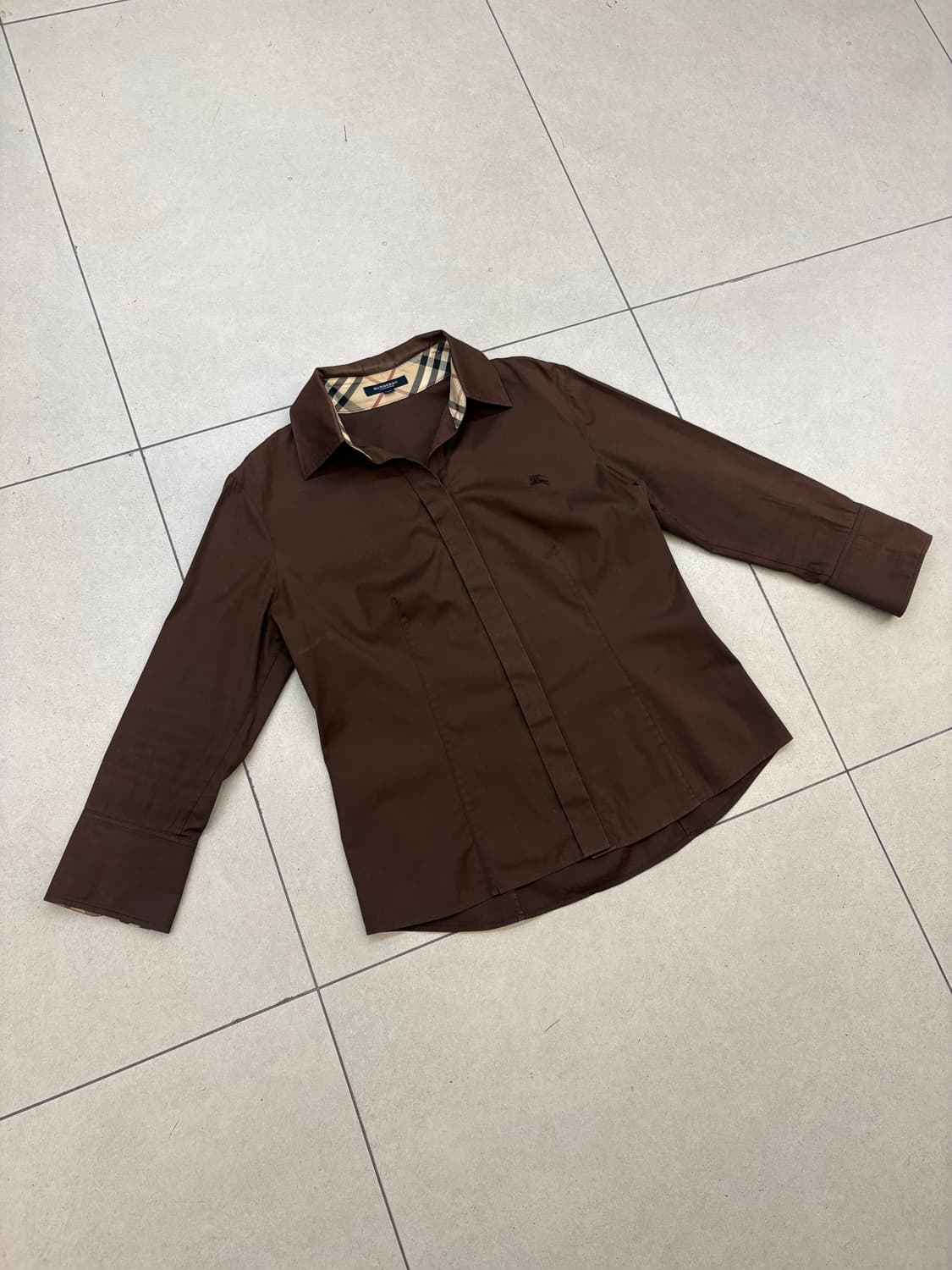 버버리 런던 노바체크 브라운 셔츠 상품이미지3