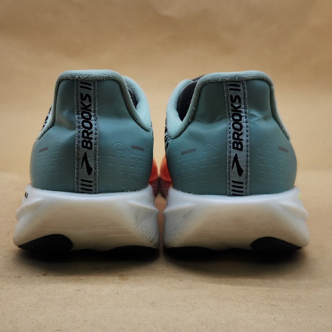 브룩스 하이페리온 남성런닝화270 상품이미지4