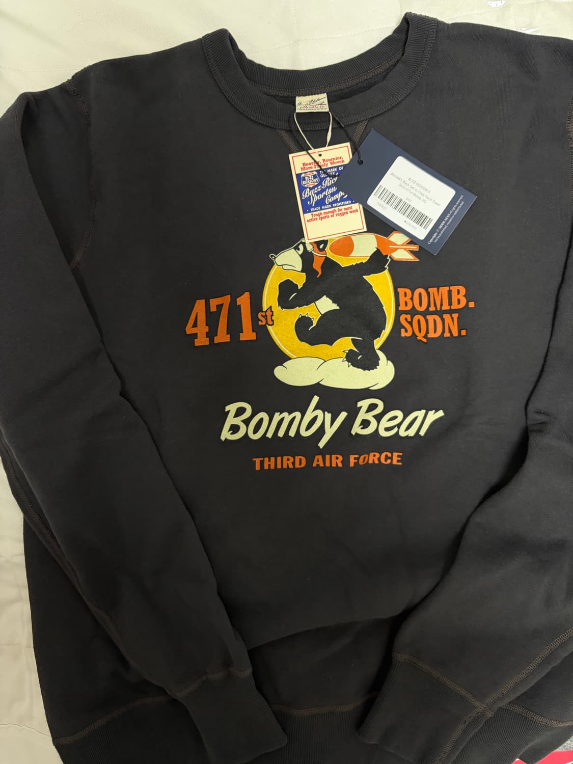 버즈릭슨 Bomb 스웻셔츠 XL 새상품 판매합니다  상품이미지1