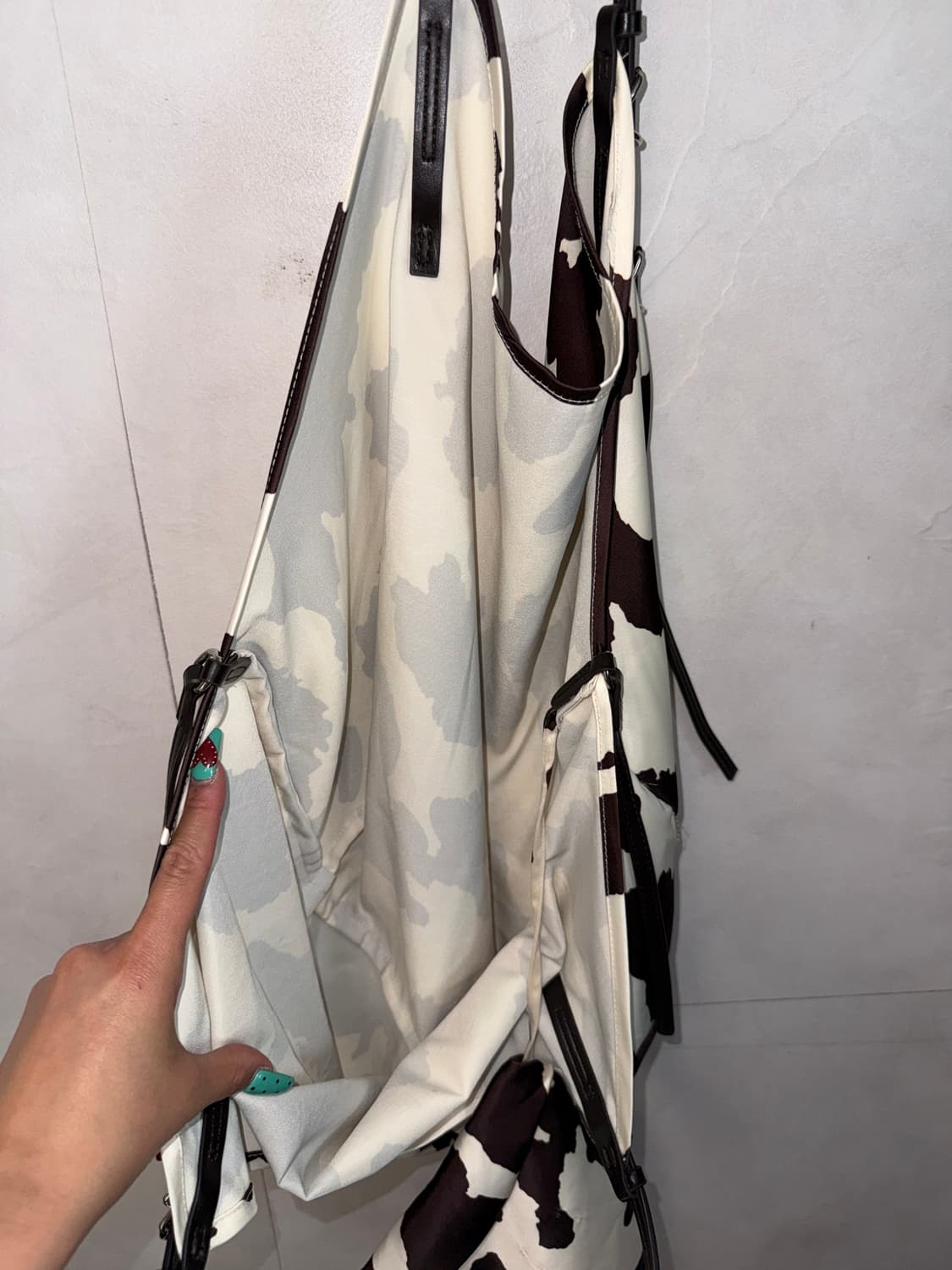 Ivory brown satin cow pattern 숄더백 상품이미지5