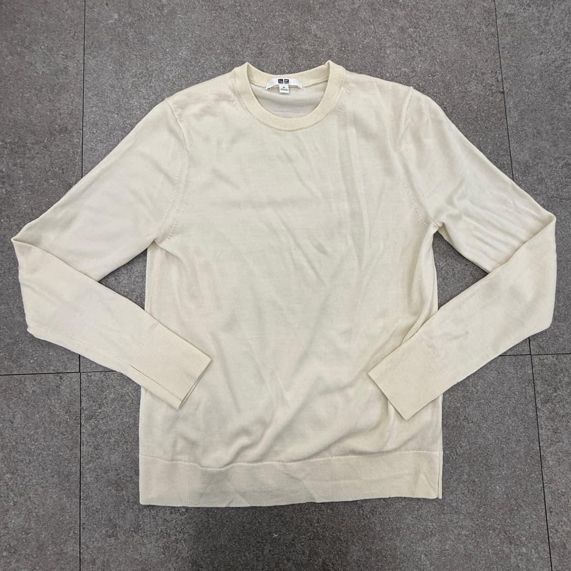 유니클로 아이보리 골지 하프넥 니트 베이직 이너웨이 상품이미지4