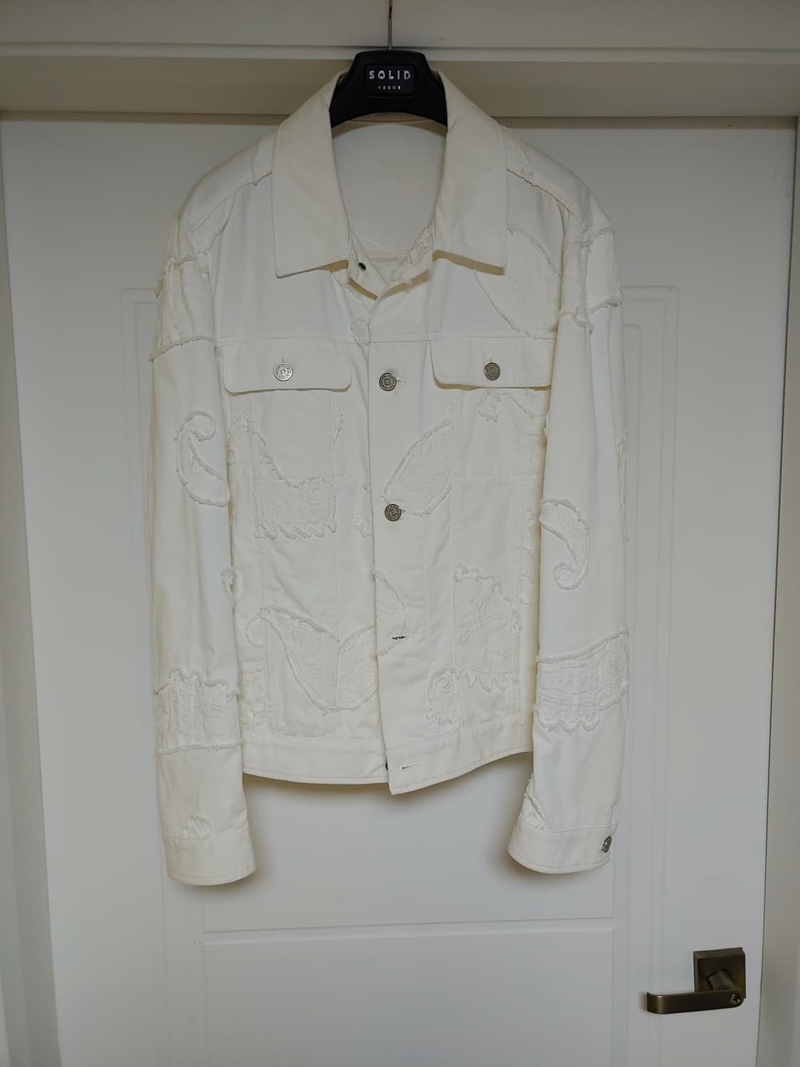 우영미 페이즐리 데님 트러커 핍니다 상품이미지1