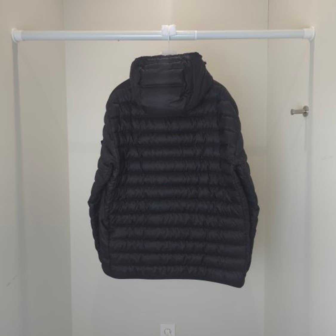 [정품/중고] 스톤아일랜드 경량 패딩 상품이미지2