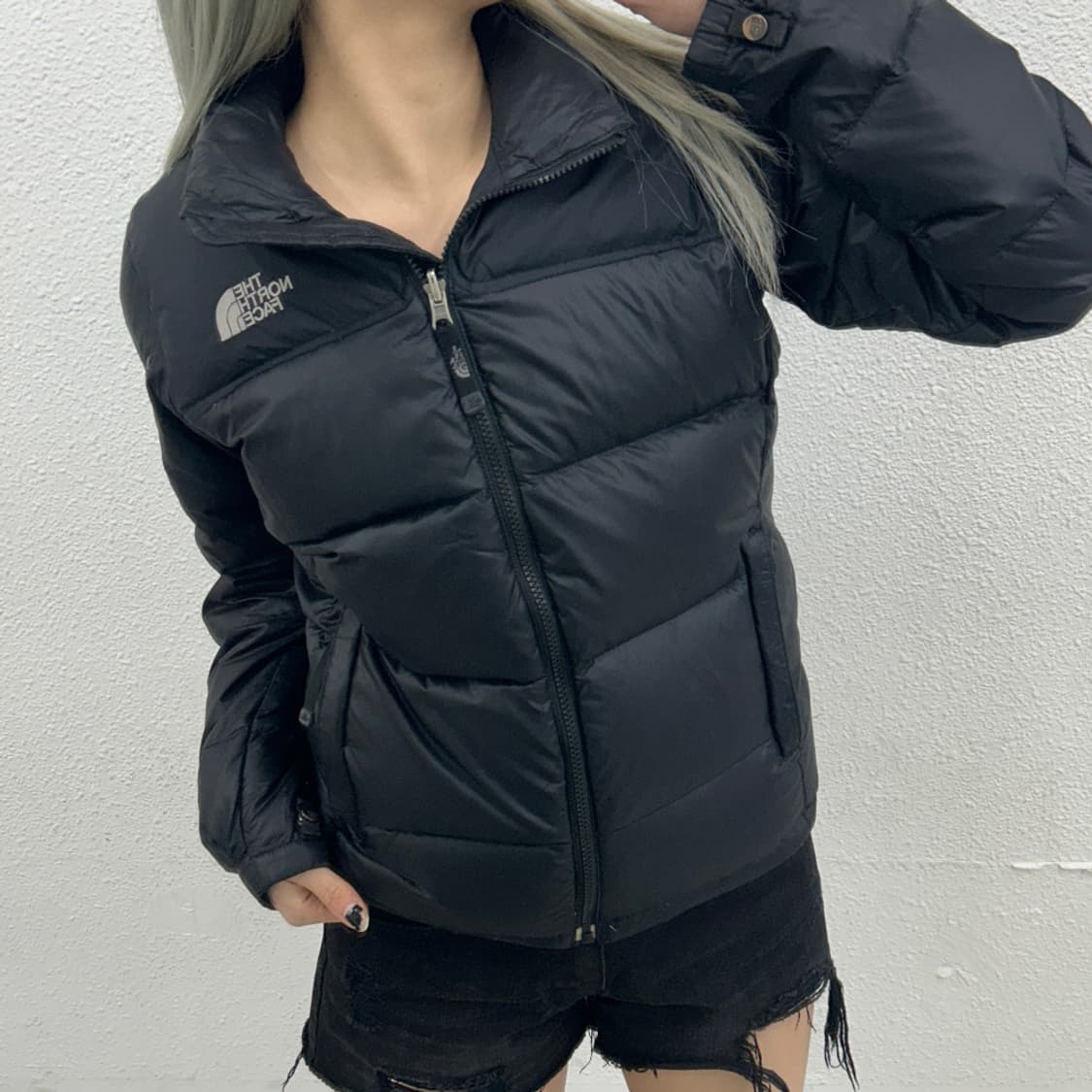 노스페이스 700 블랙 패딩 80 상품이미지1