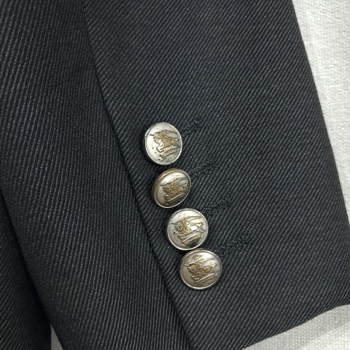 CL004 버버리런던 일본판 태즈매니아울 블랙 더블 블레이저 상품이미지10