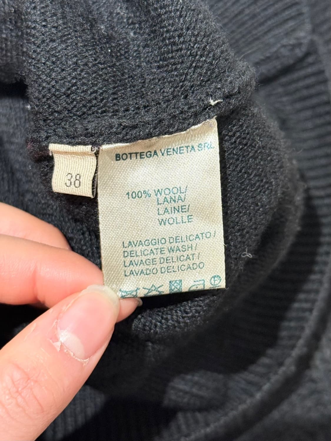 보테가베네타 블랙 인트레치아토 위브 슬리브 울 니트 상품이미지8