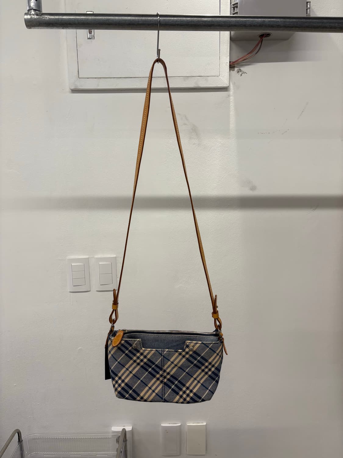 Burberry blue check cross bag 상품이미지2