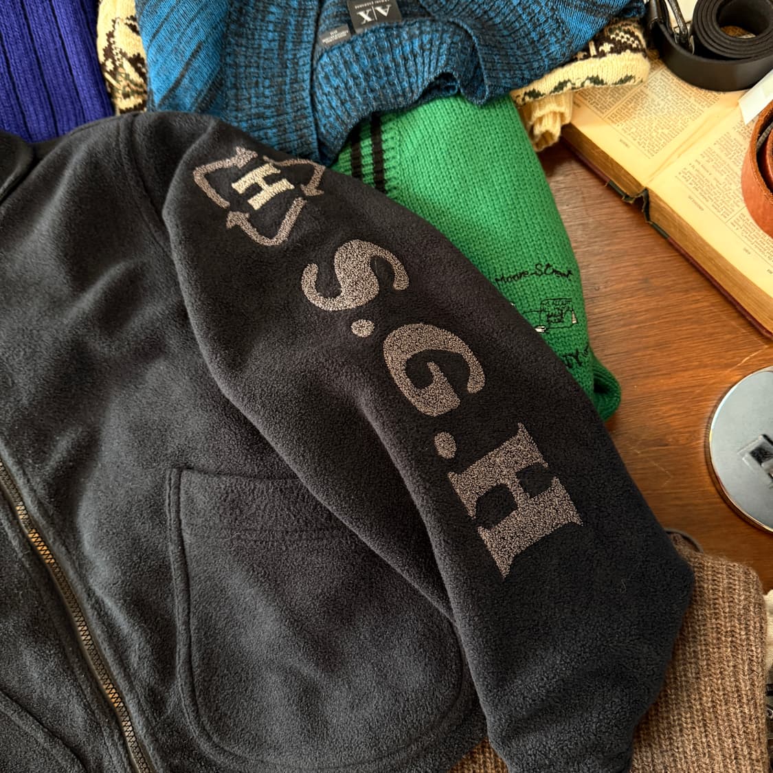 하이 스포팅 기어 BY 이세이미야케 리버서블 나일론 플리스 자켓 상품이미지3