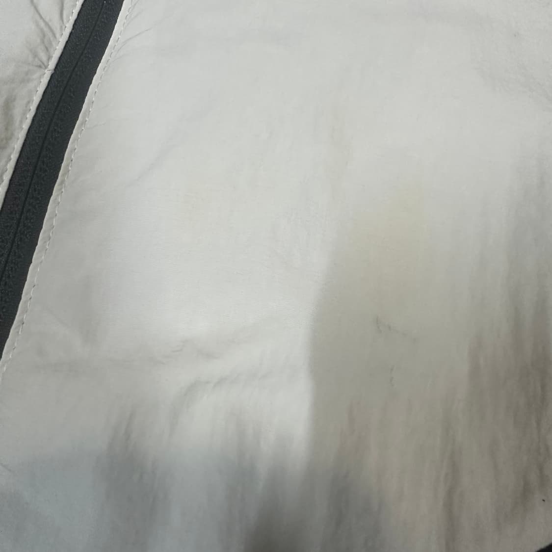 ✨ (바배) 스파이더 빅로고 흰검 우븐 바람막이 상품이미지6