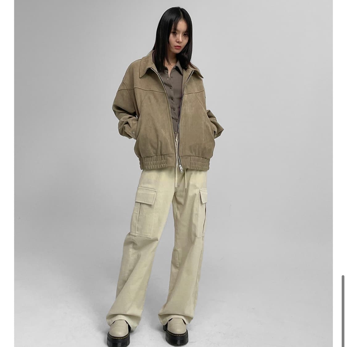 블랙업 큐로이 절개 스웨이드 점퍼 상품이미지1