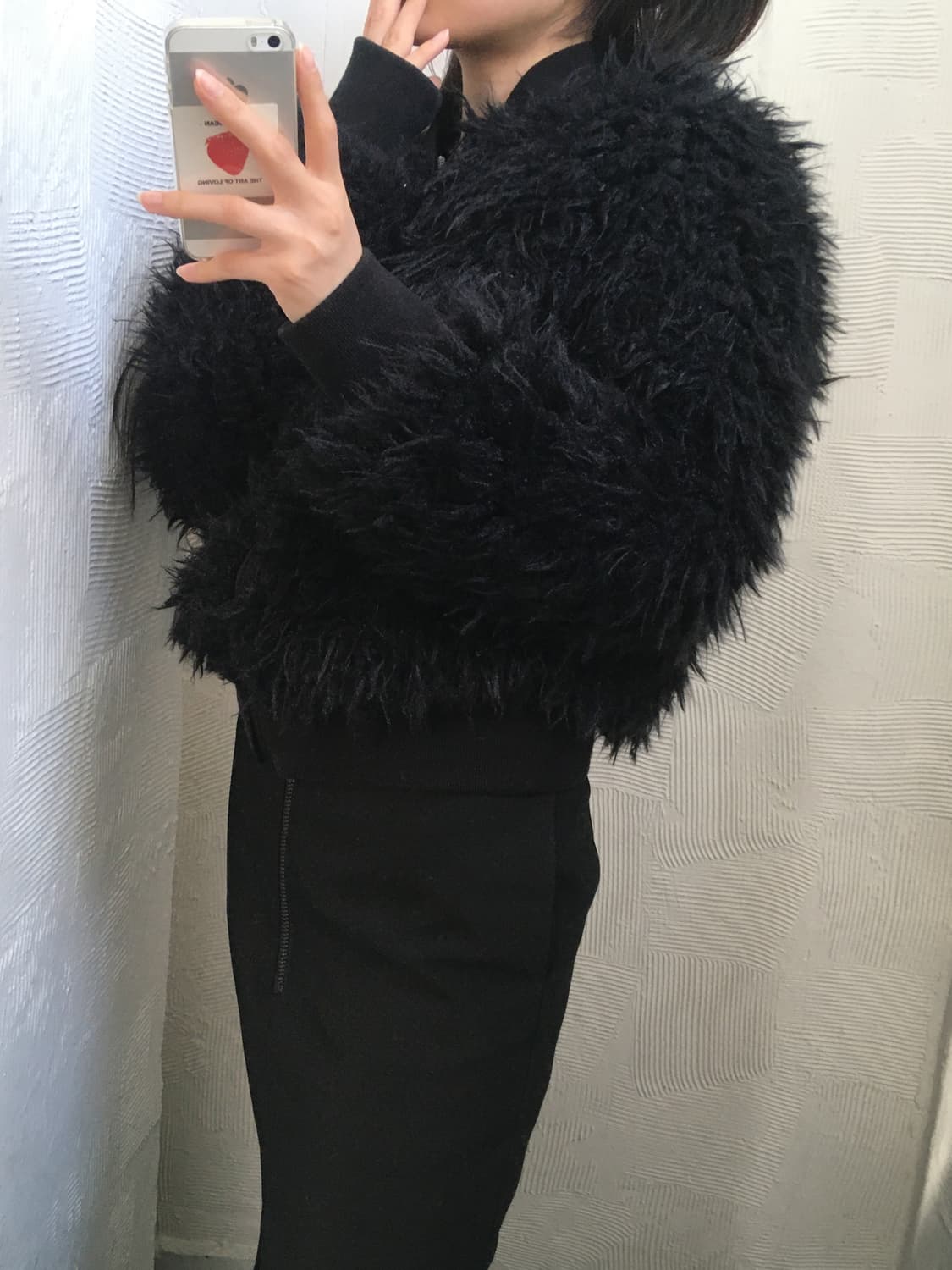 Love Moschino 러브 모스키노 블랙 인조 퍼 봄버 자켓 상품이미지3