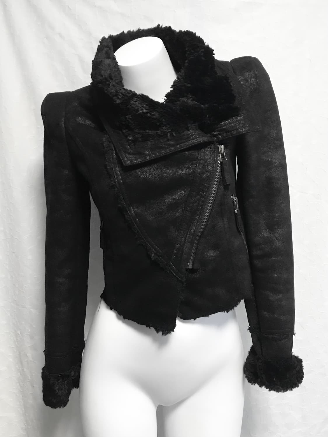 택포•빈티지 하이넥 사선 지퍼 퍼 무스탕 크롭 자켓 상품이미지3