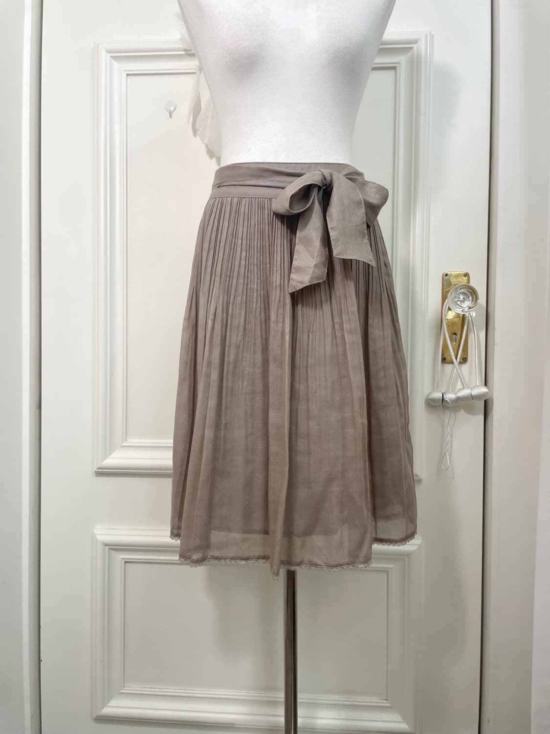gray brown bow belt midi pleats skirt 상품이미지5