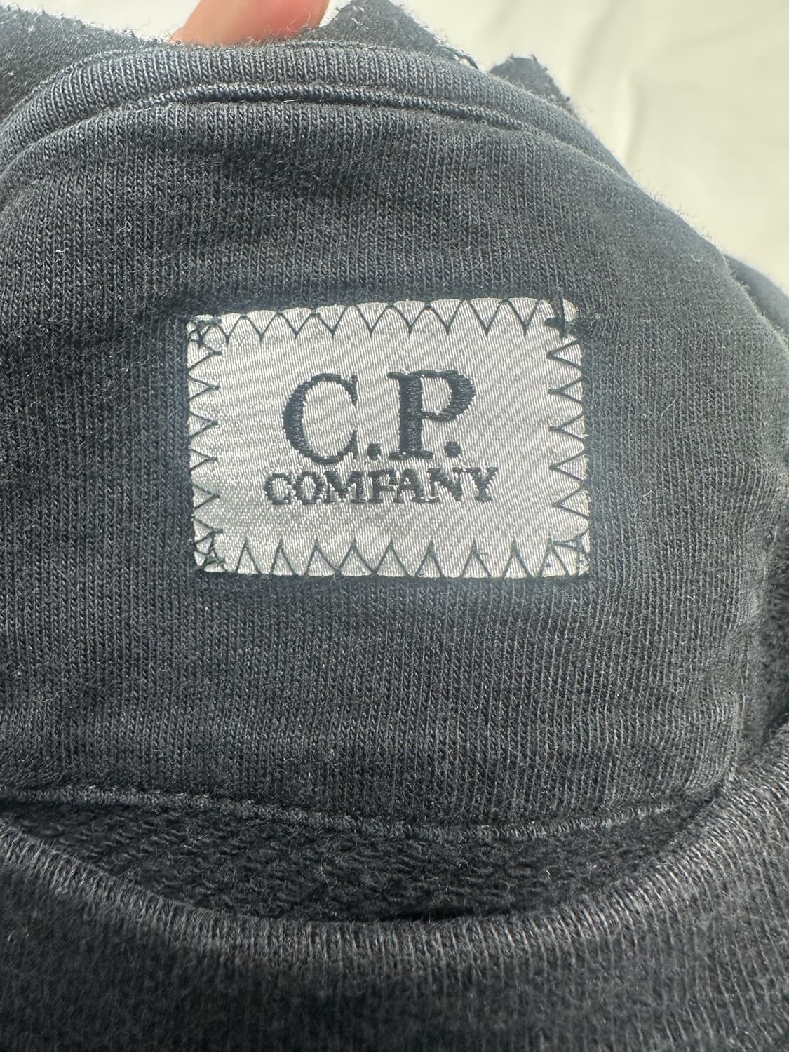 Cp컴퍼니 맨투맨 상품이미지3