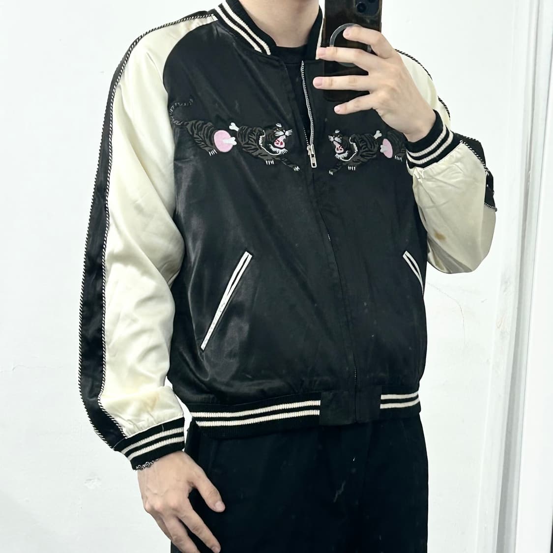 언더커버 타이거 자수 스카쟌 자켓 상품이미지2
