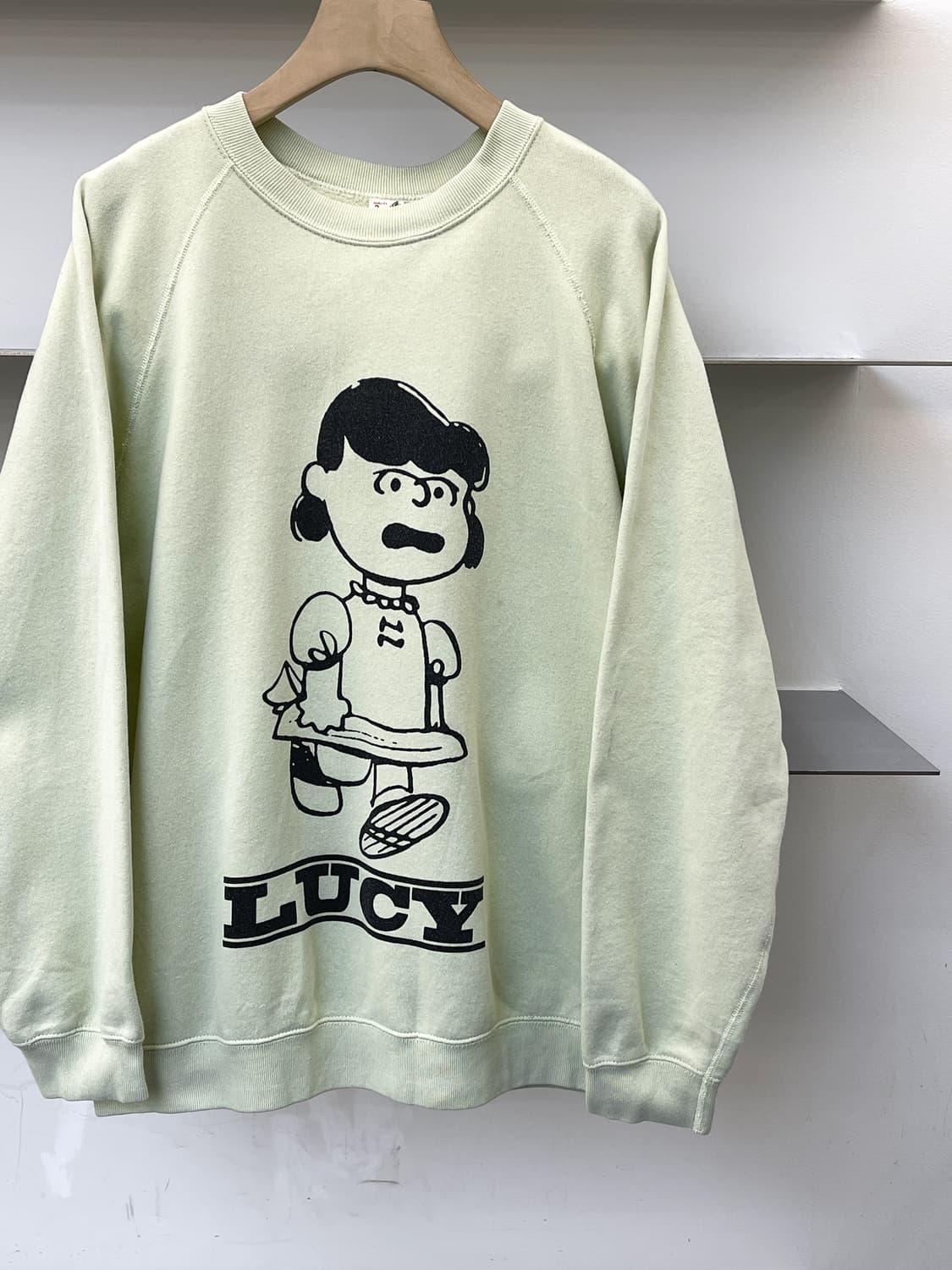 피너츠 x Relume Sports Wear 루시 스웻셔츠 상품이미지3