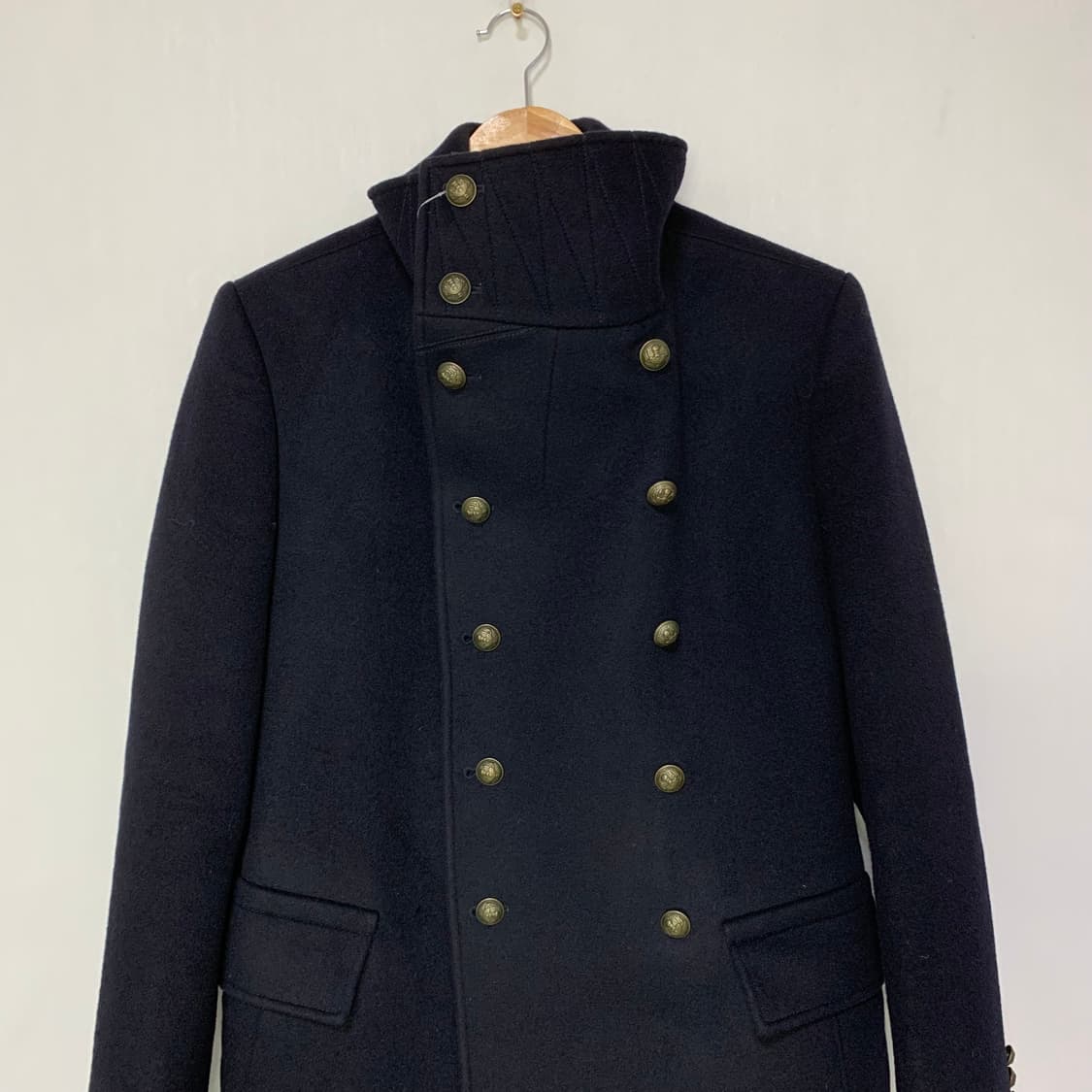 한섬 타임 빈티지 블랙 하이넥 금장 더블 버튼 코트 105 상품이미지2