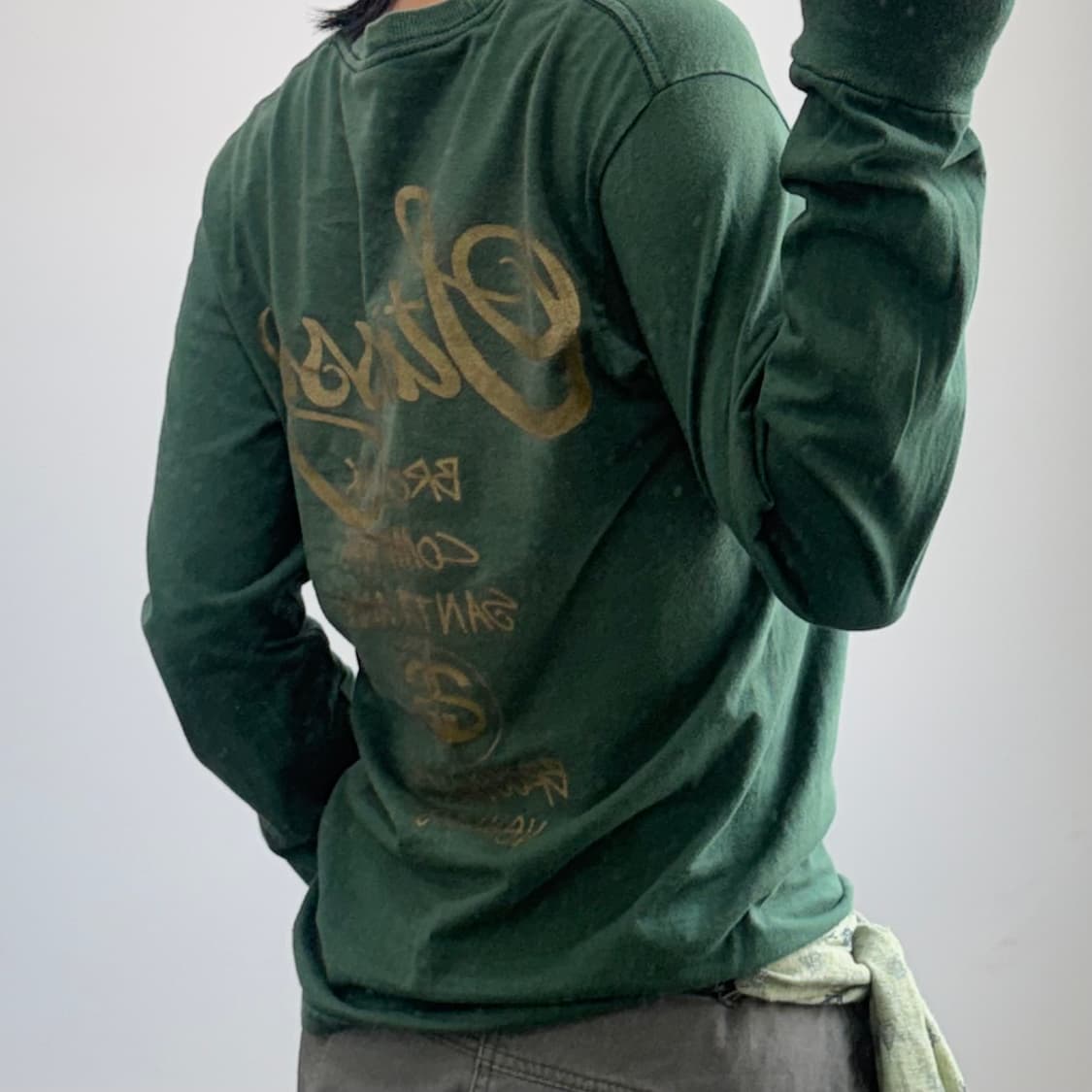 Stussy 스투시 골드 로고 그린 롱슬리브 상품이미지2