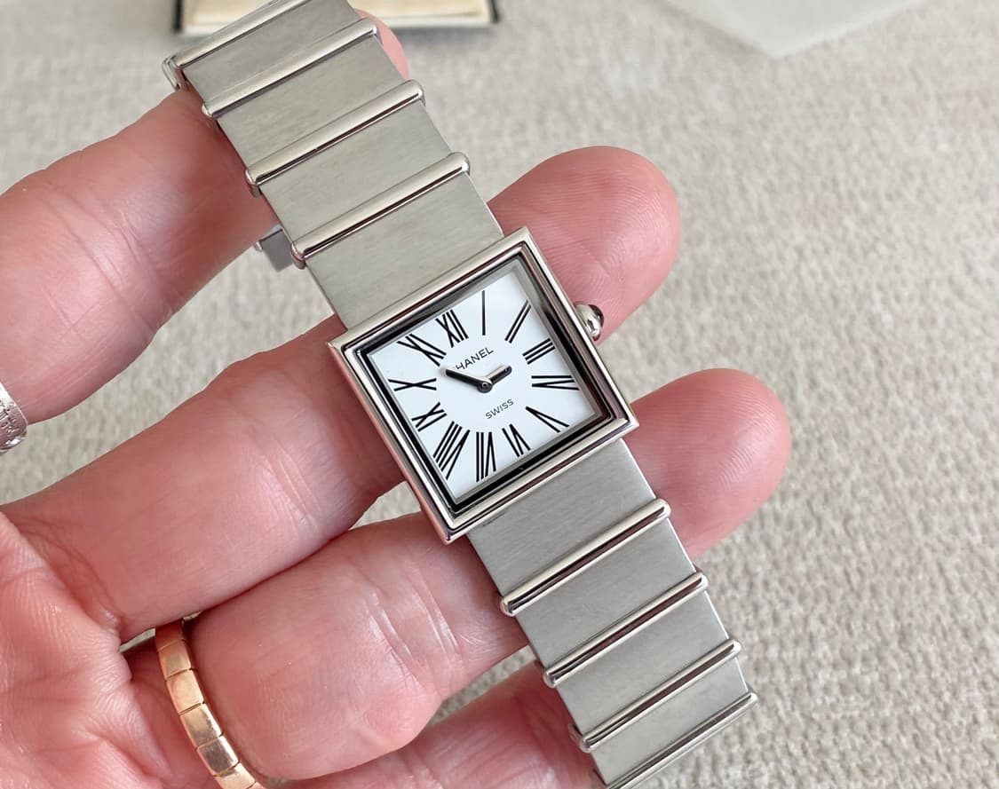 샤넬 마드모아젤 23mm 스몰 사이즈 스틸 쿼츠 상품이미지3