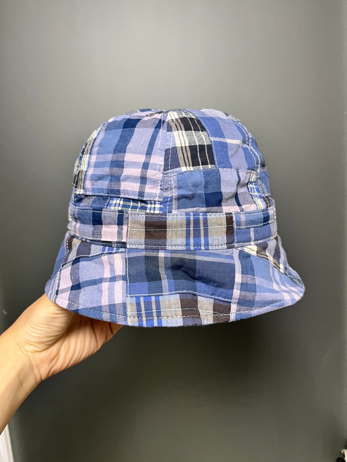 L) 이스트로그 패치워크 버킷햇 블루 판매. 상품이미지1