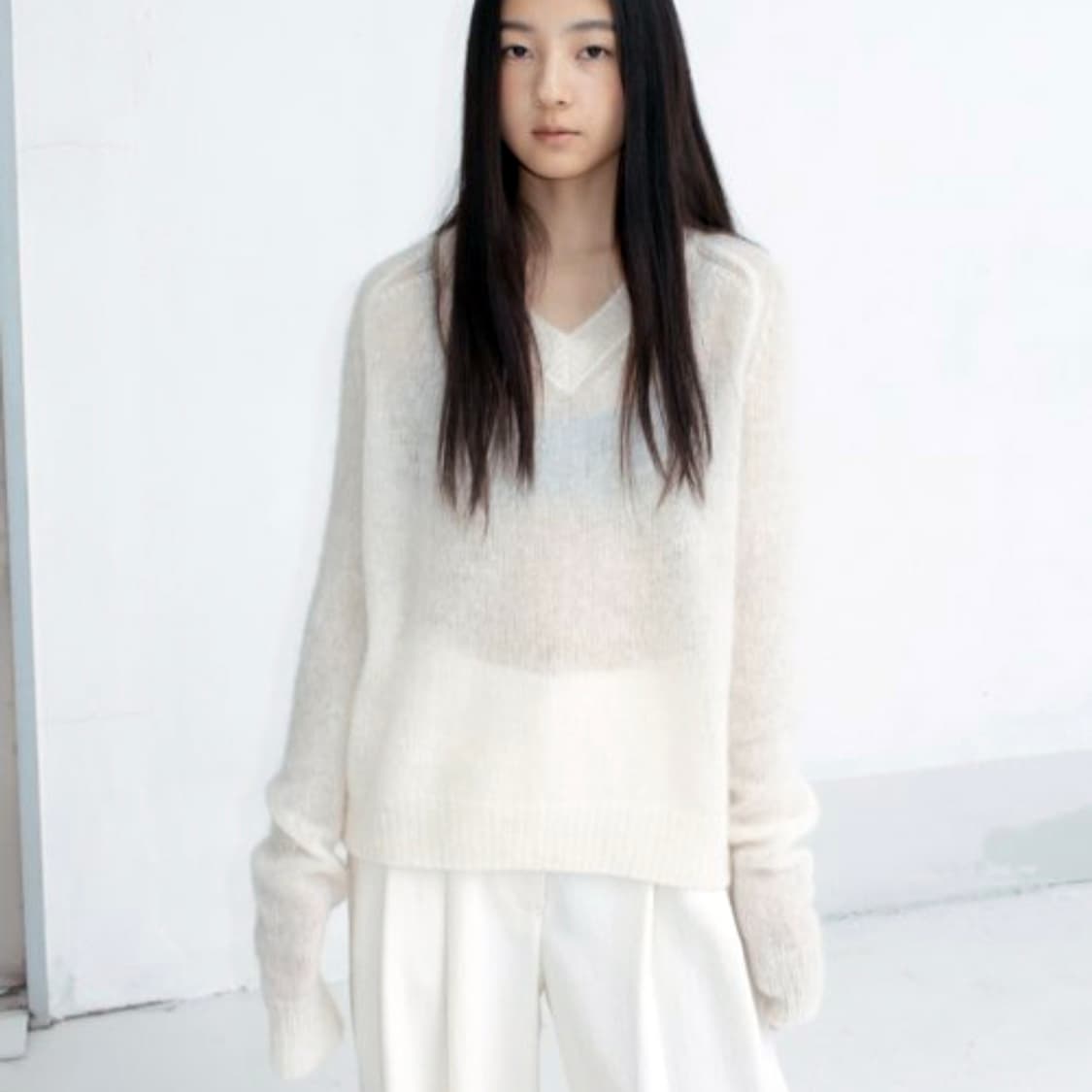 레이스(RRACE) V넥 알파카 울니트 프리사이즈 새상품 상품이미지1
