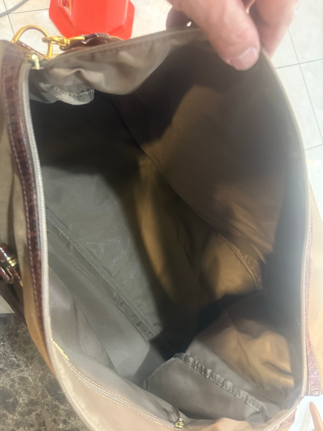 정품 발렌시아가 여행용 보스턴백 팝니다 상품이미지7