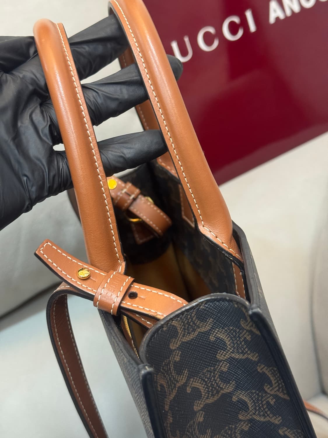 셀린느 버티컬 카바스 스몰 토트백 상품이미지2