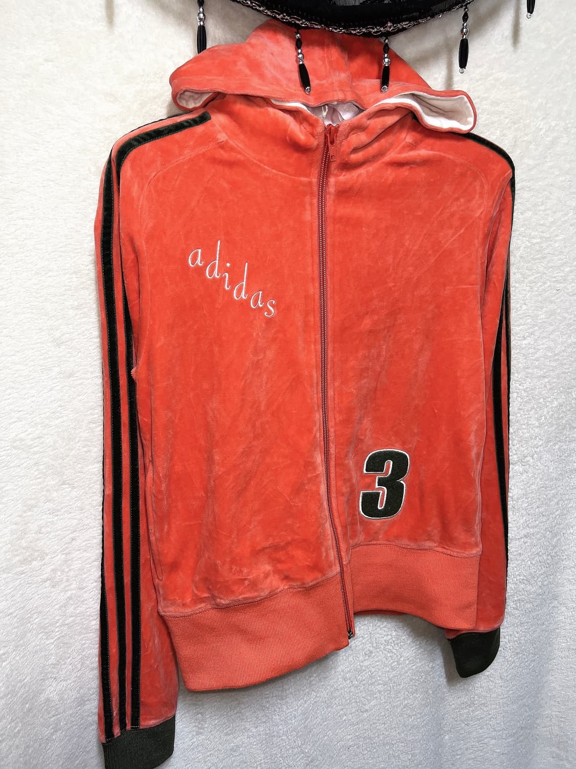 아디다스 adidas 트랙탑 벨벳 후드집업 져지 스포티 갸루 y2k 상품이미지10