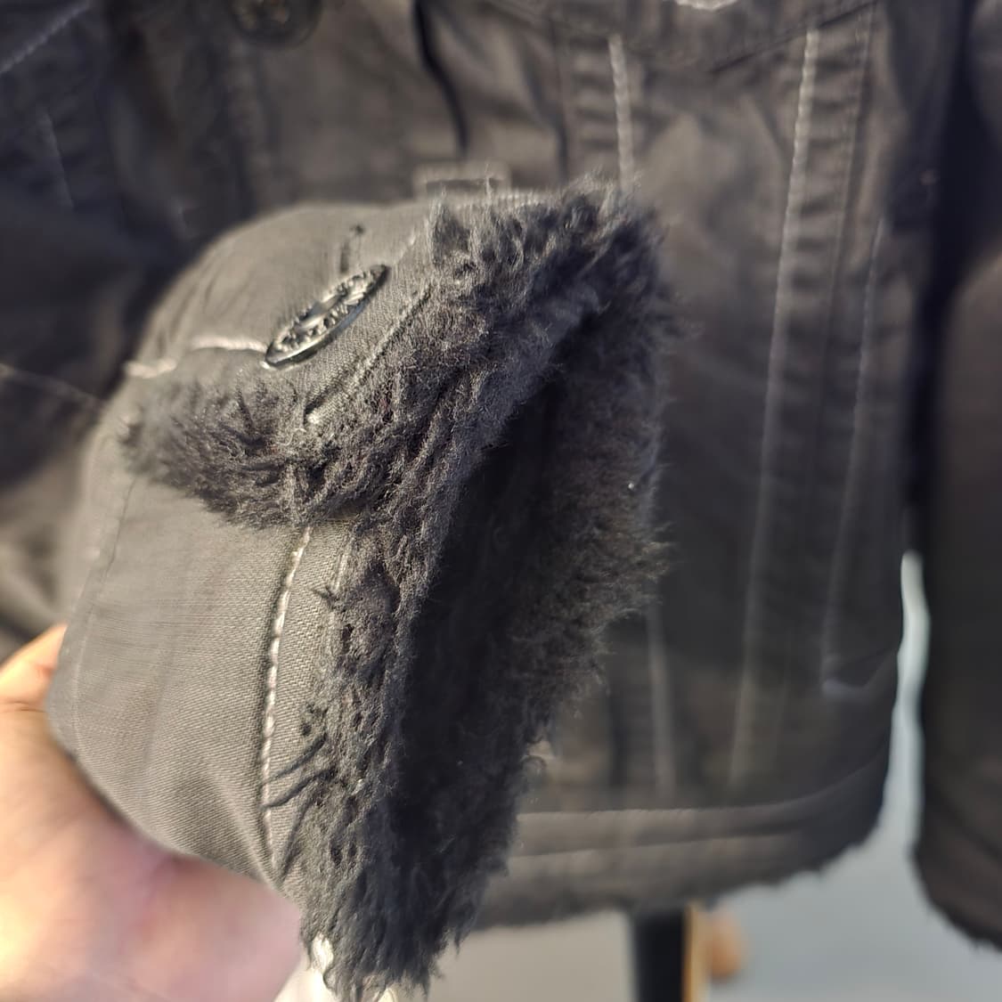 SHANE JEANS 쉐르파 웨스턴  블랙 데님 트러커  상품이미지8