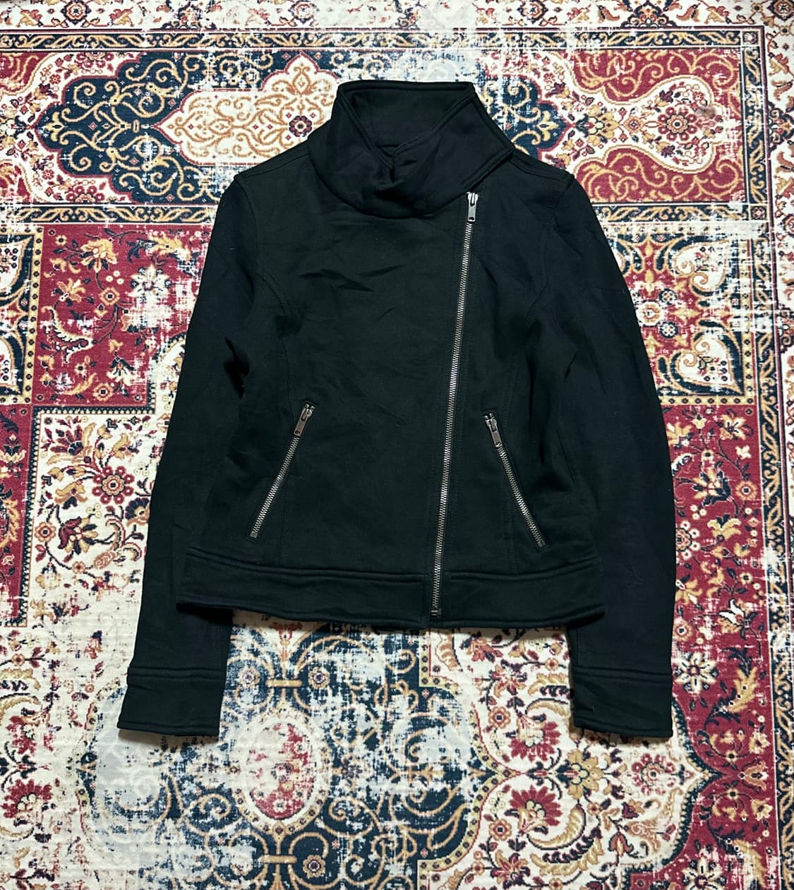 갭 펑크 와투케 넥초커 집업 상품이미지1