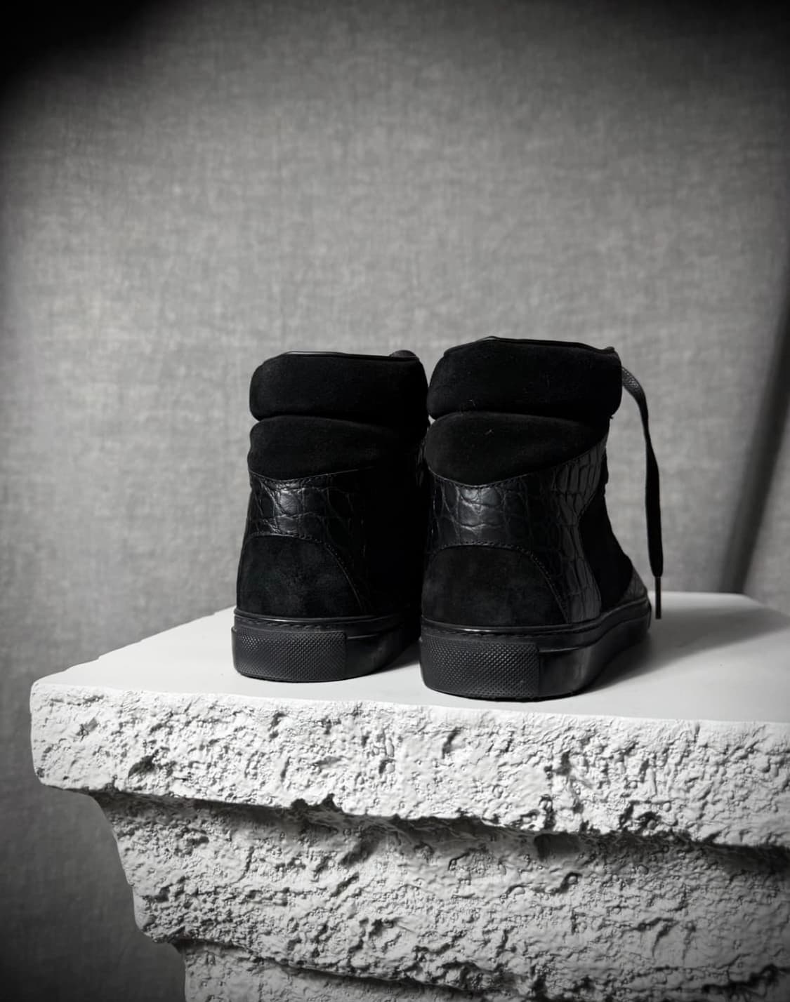 발렌시아가 croc high top sneakers 상품이미지4