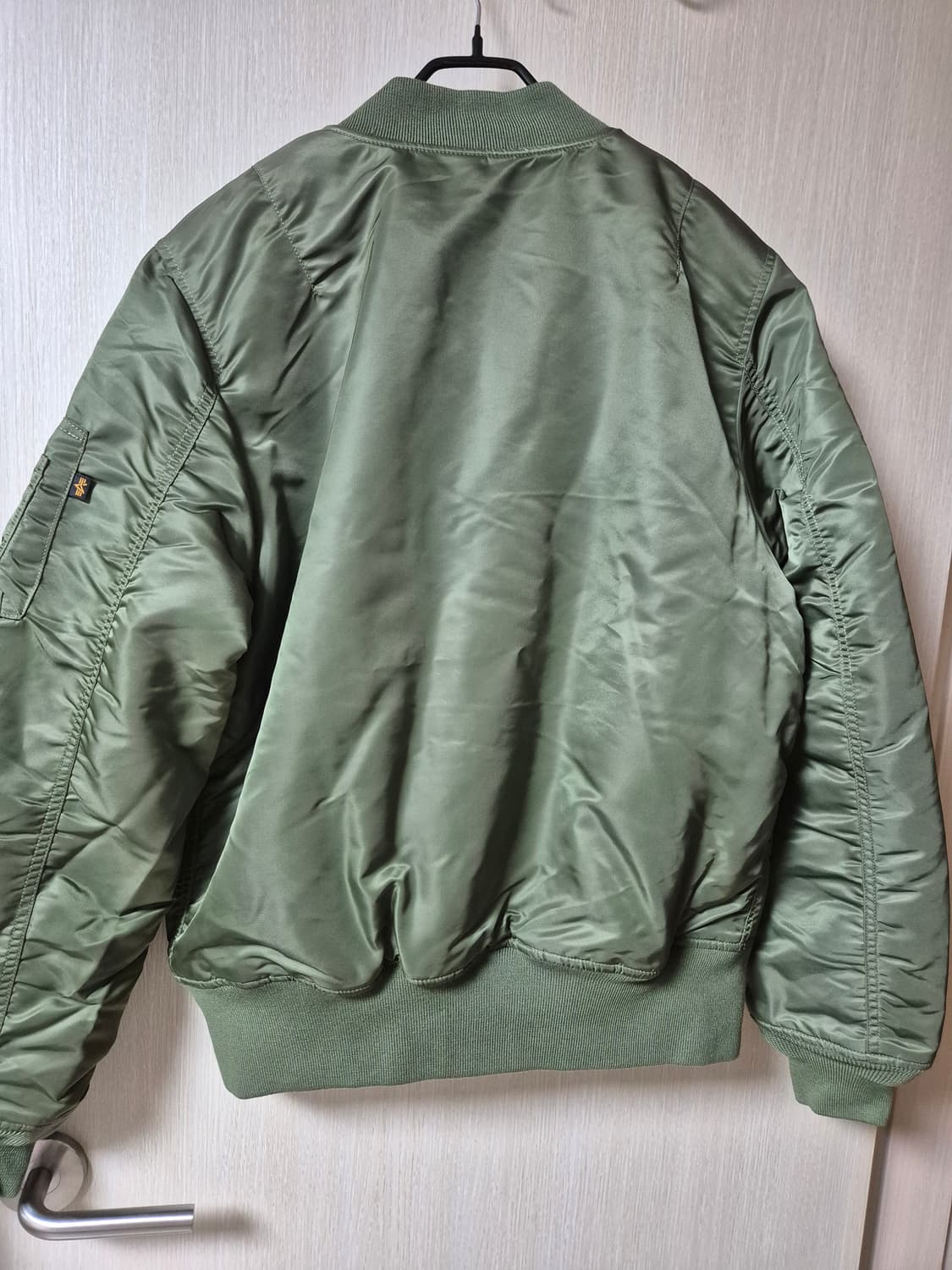 알파 인더스트리 MA-1 봄버 모드 플라이트 자켓 마원 파일럿 항공점퍼 상품이미지3