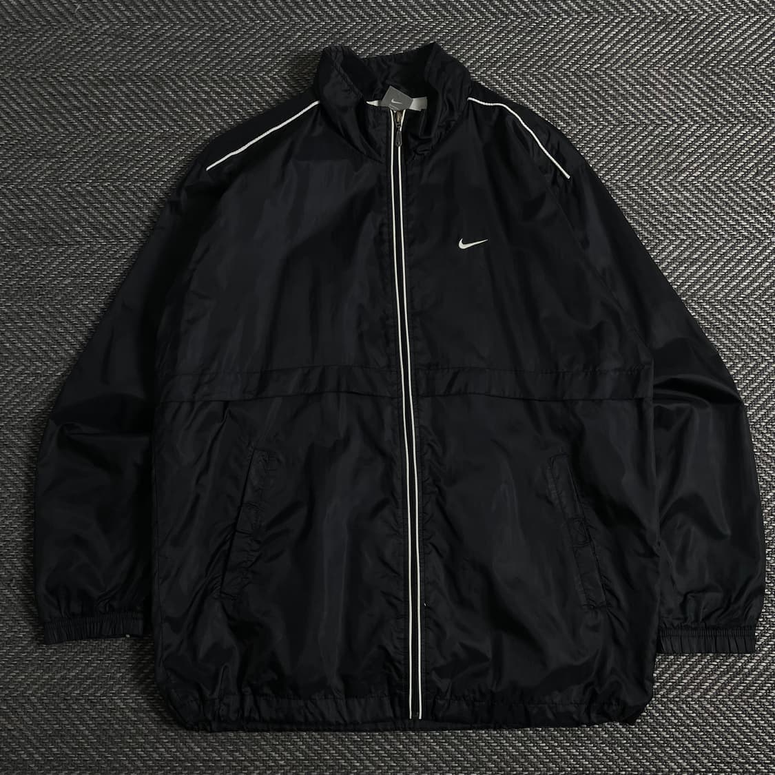 00s 나이키 올드스쿨 디테일 블랙 바람막이y 3840 상품이미지2