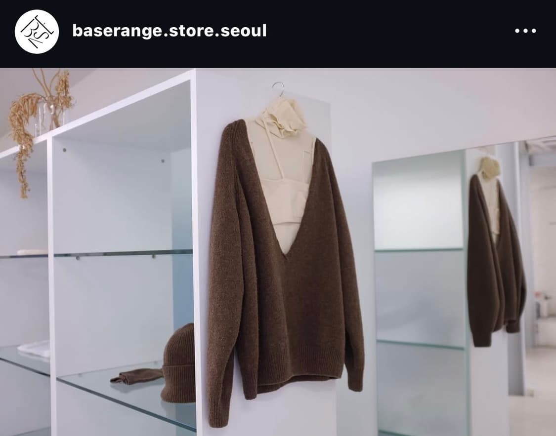 Baserange 베이스레인지 soar v넥 니트 M/L 새것 상품이미지2