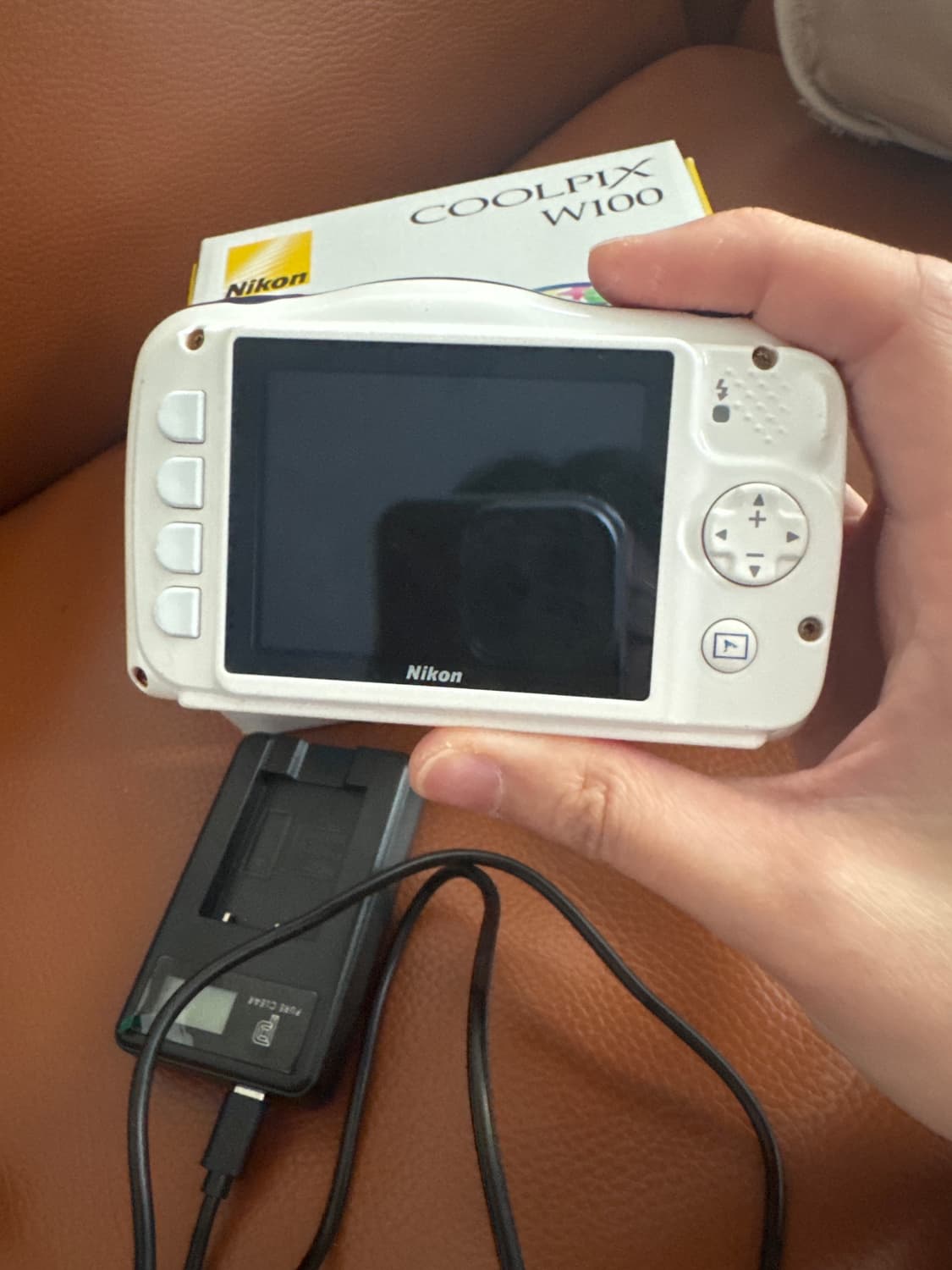 찰스엔터 빈티지 카메라 니콘 쿨픽스 w100 레어컬러 방수카메라  상품이미지3